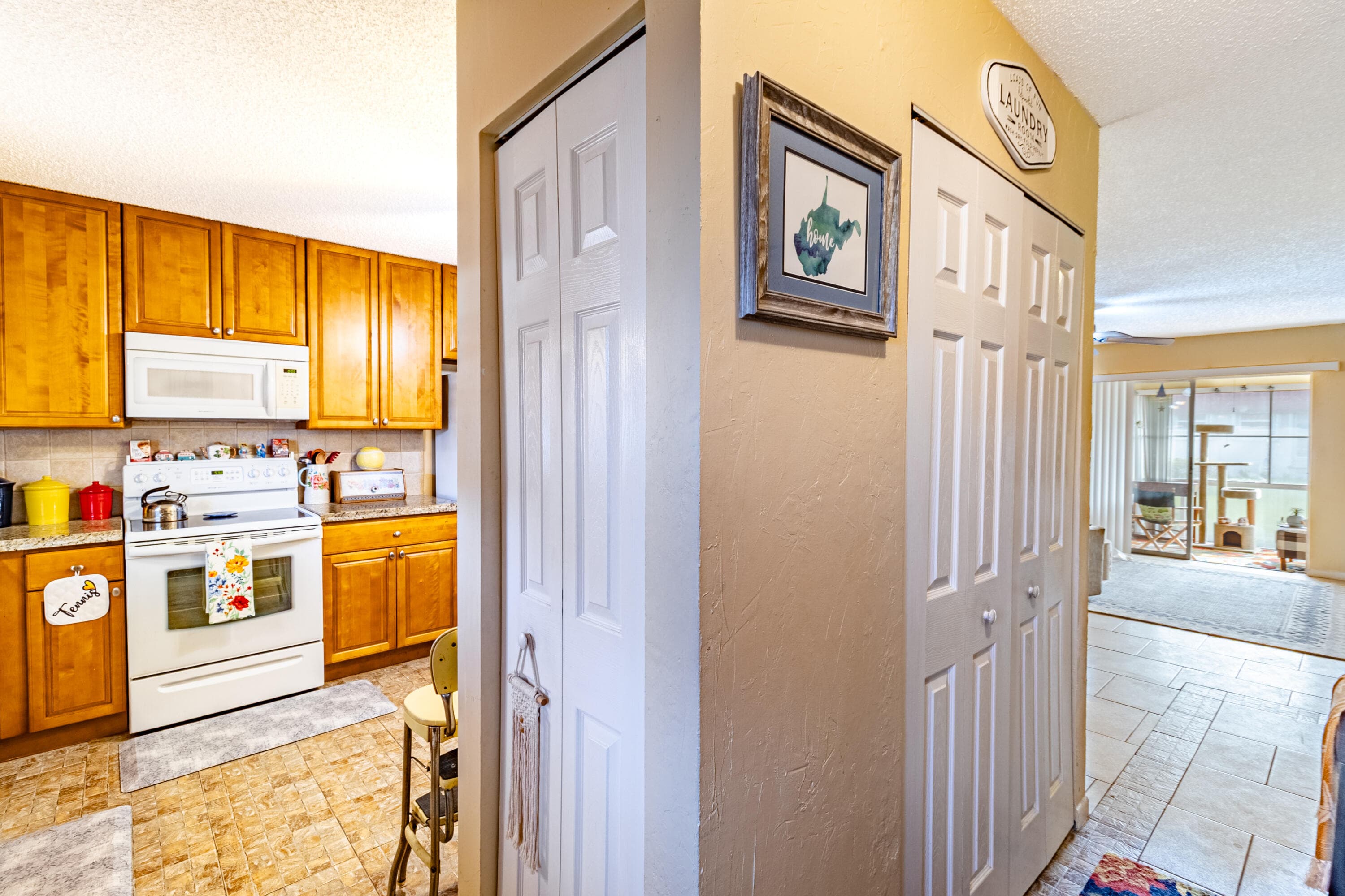 849 Salem Lane, Lake Worth, FL 33467 — photo 2 of 27