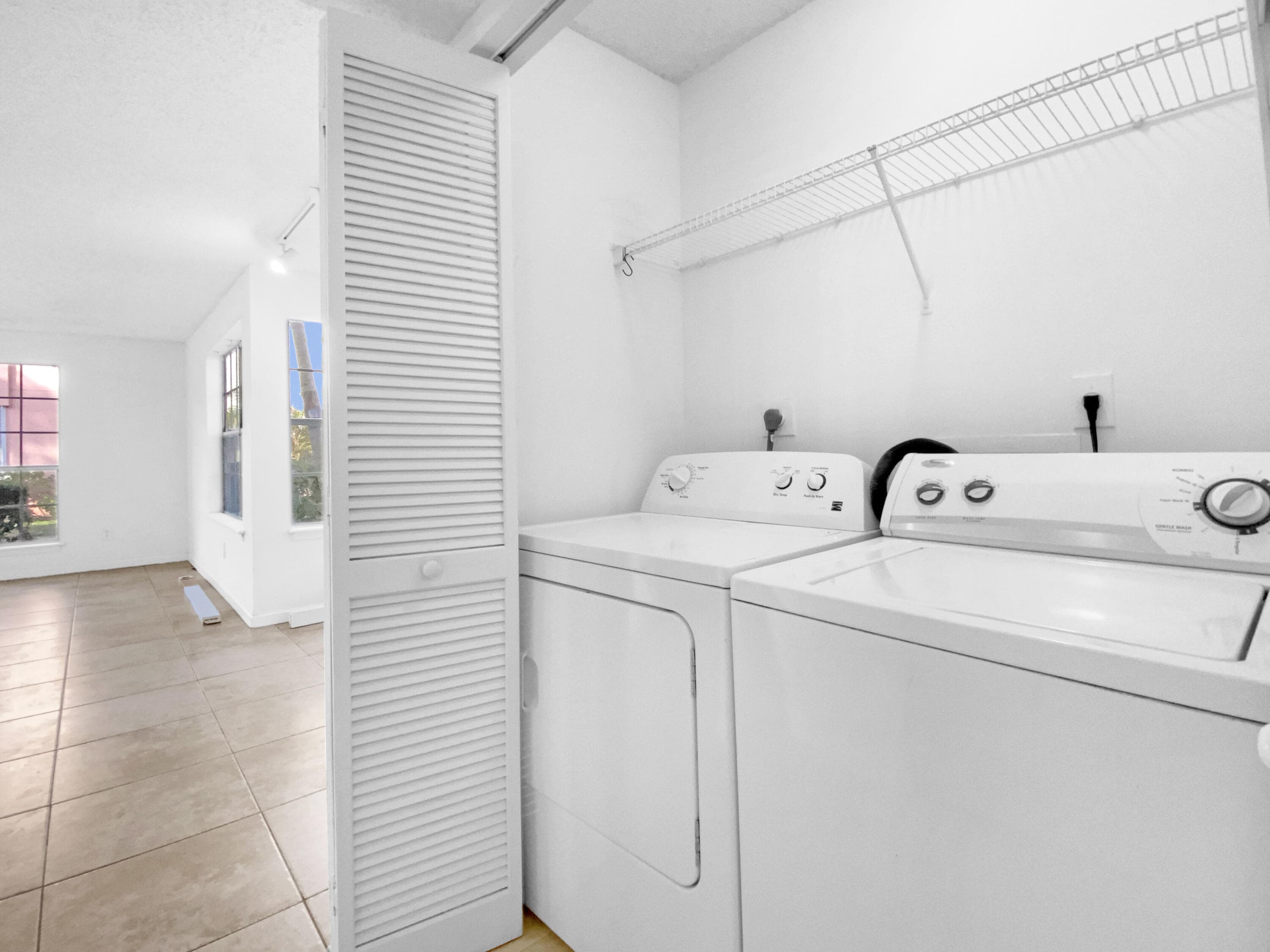 1335 Crystal Way A, Delray Beach, FL 33444 — photo 11 of 28