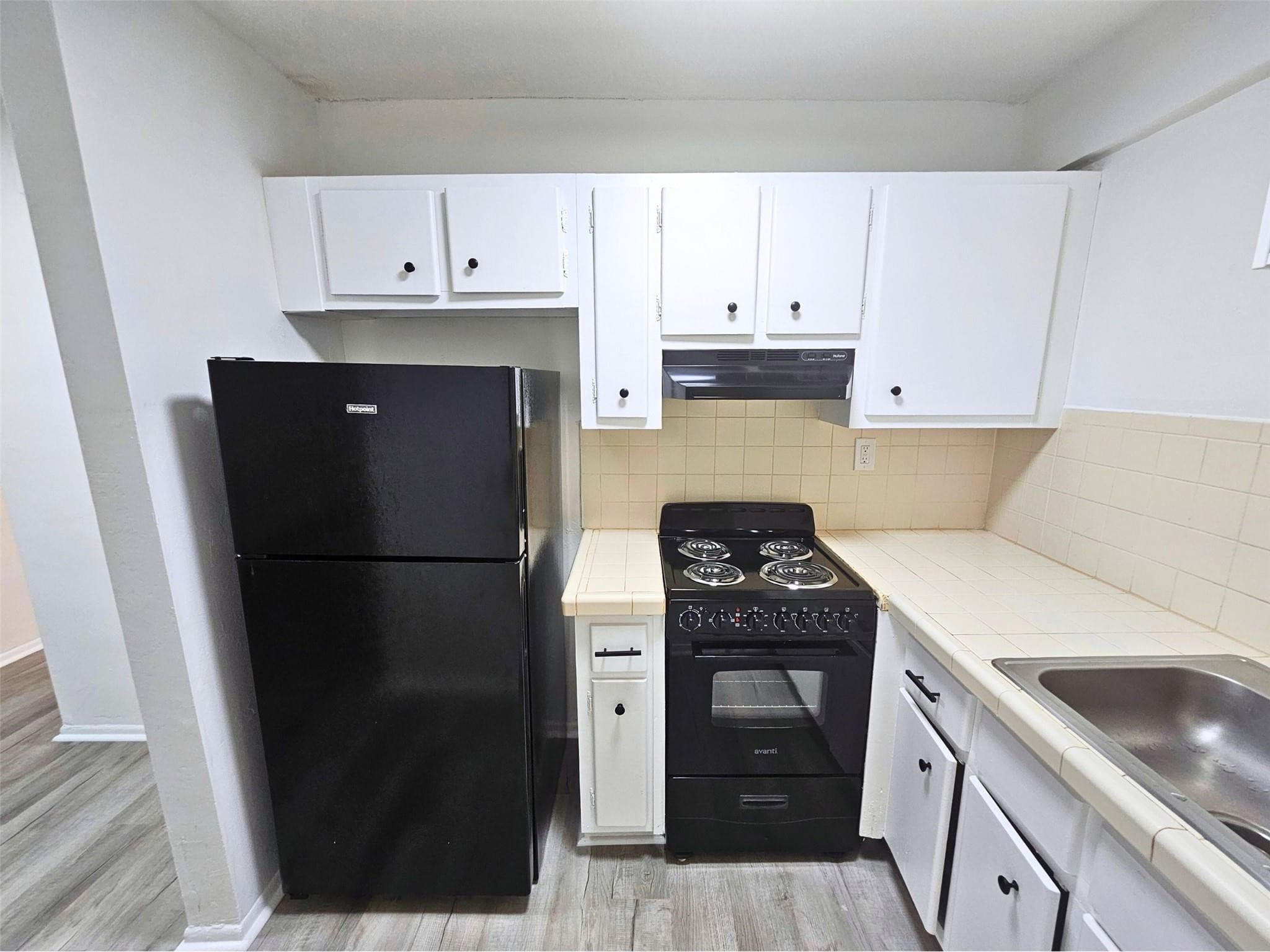 1300 NE 3rd Street 8, Fort Lauderdale, FL 33301 — photo 5 of 19