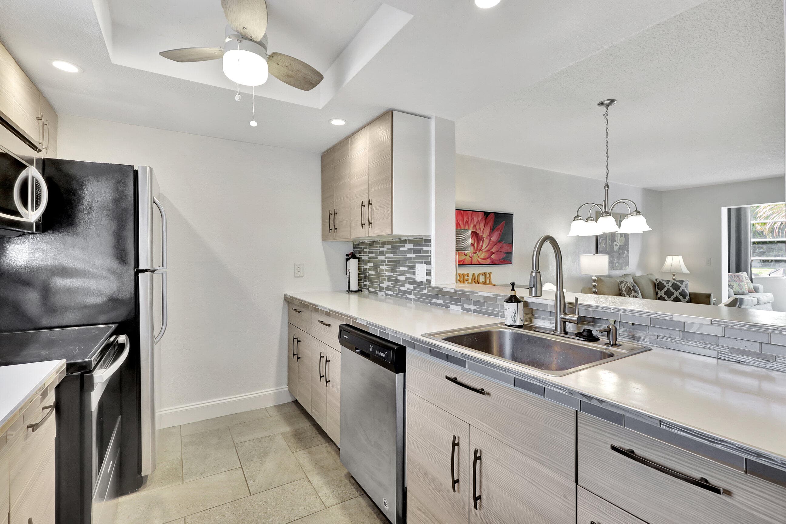 330 NE 26th Avenue 1080, Boynton Beach, FL 33435 — photo 8 of 29