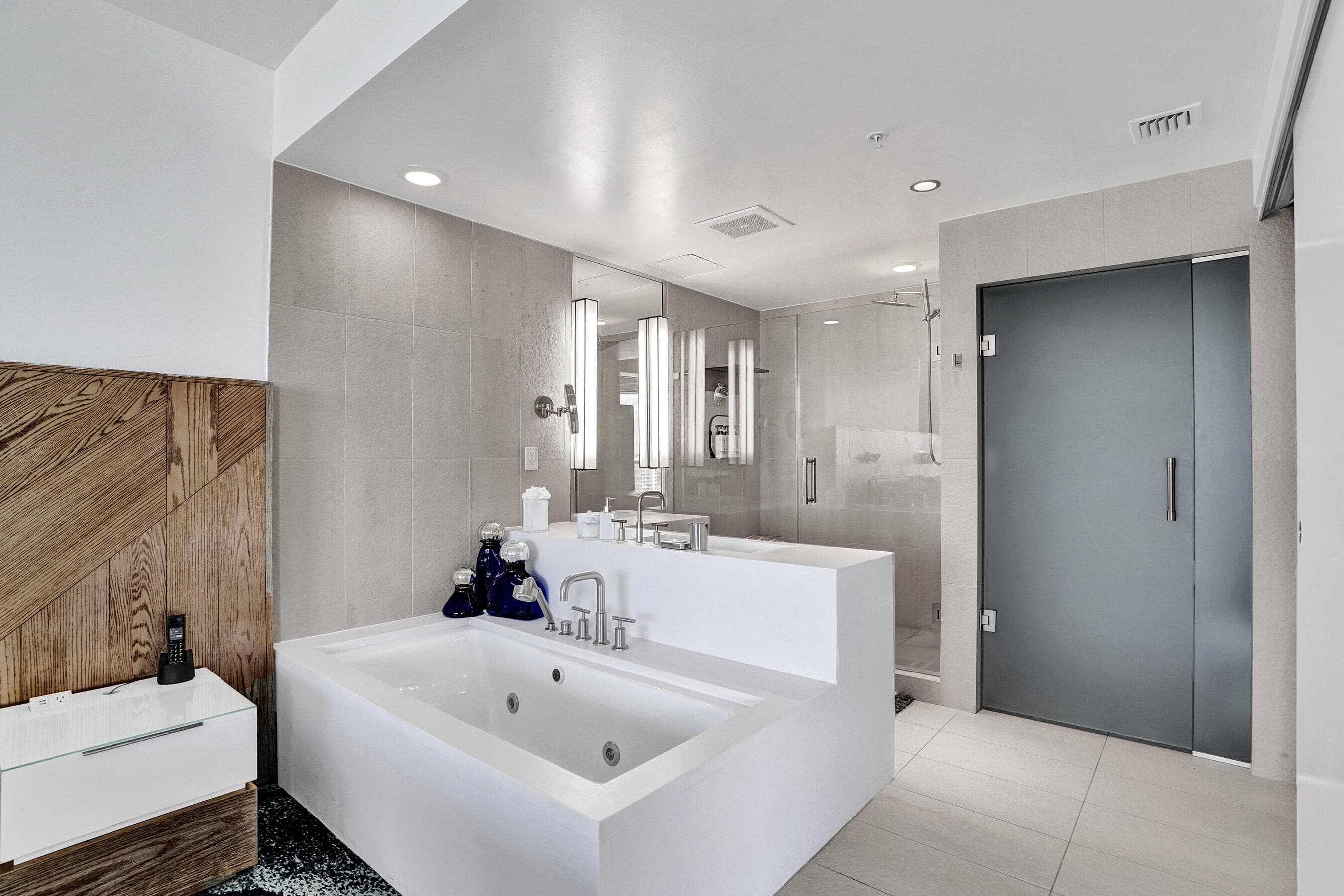 3101 Bayshore Drive 1508, Fort Lauderdale, FL 33304 — photo 19 of 24