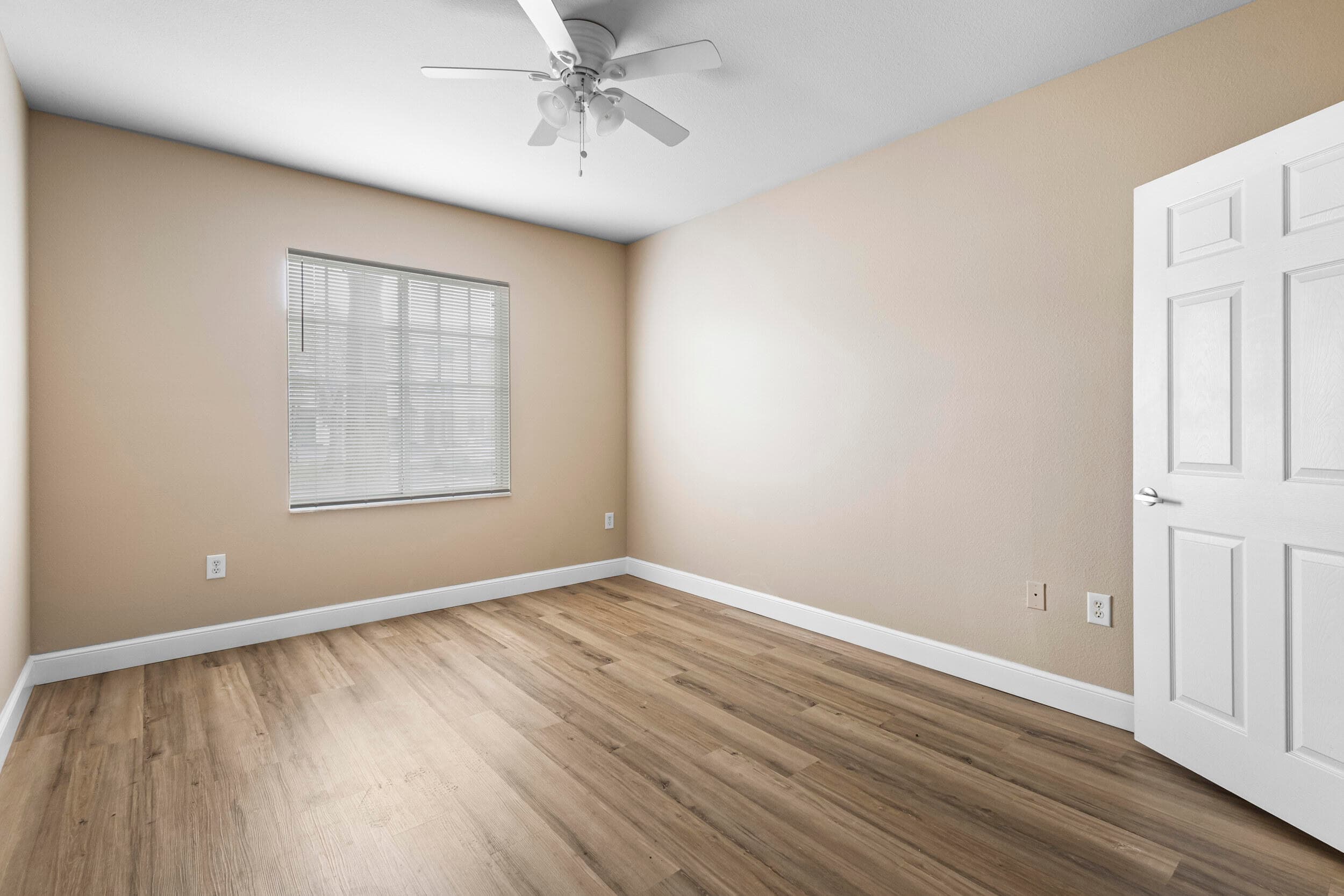6450 Emerald Dunes Drive 103, West Palm Beach, FL 33411 — photo 20 of 62