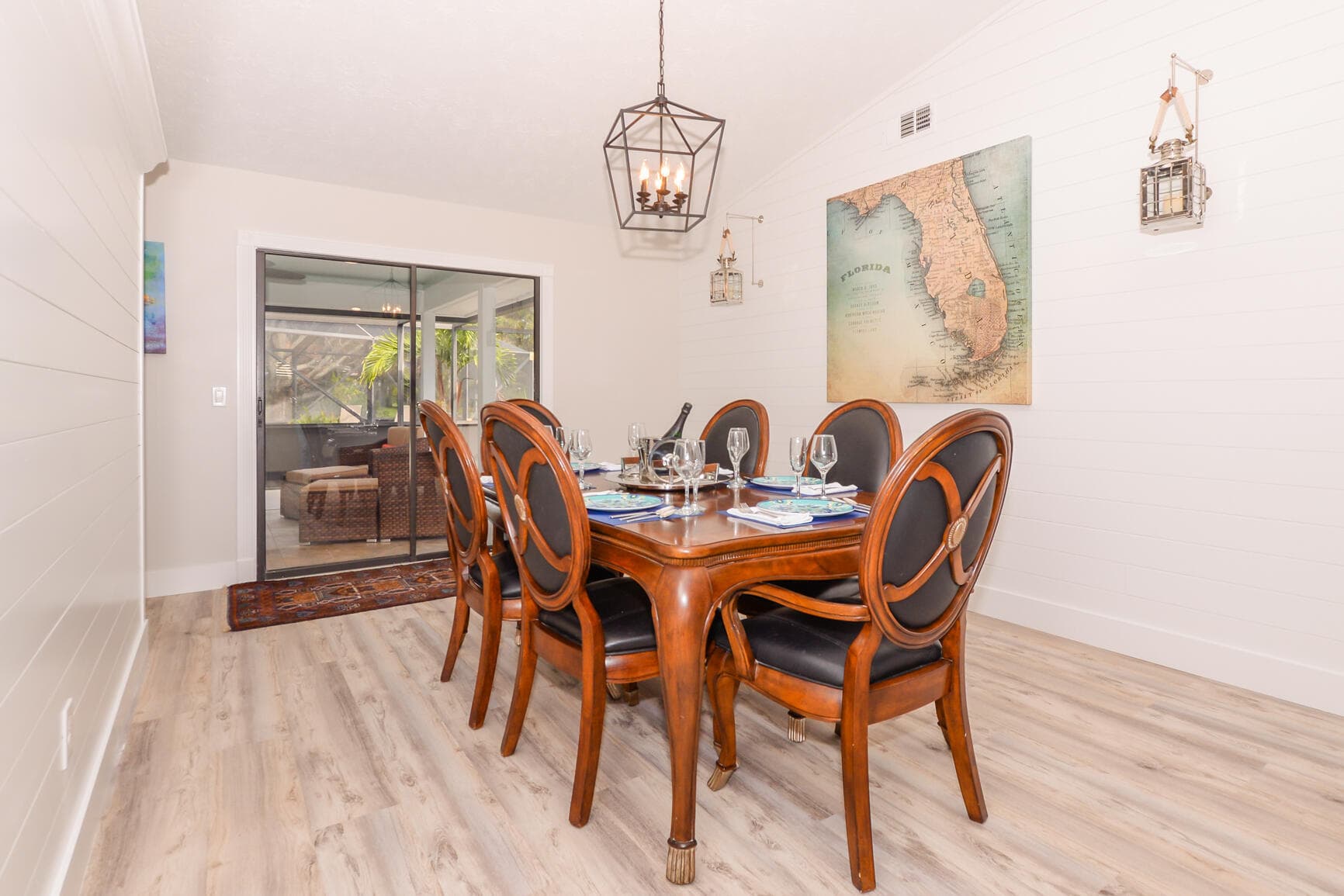 2411 NE Pinecrest Lakes Boulevard, Jensen Beach, FL 34957 — photo 12 of 44