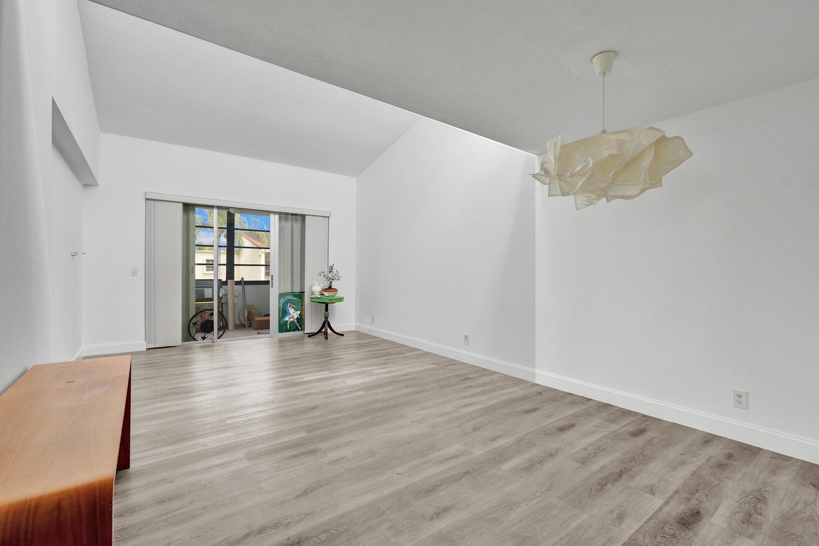 2540 Boundbrook Boulevard 205, West Palm Beach, FL 33406 — photo 13 of 47