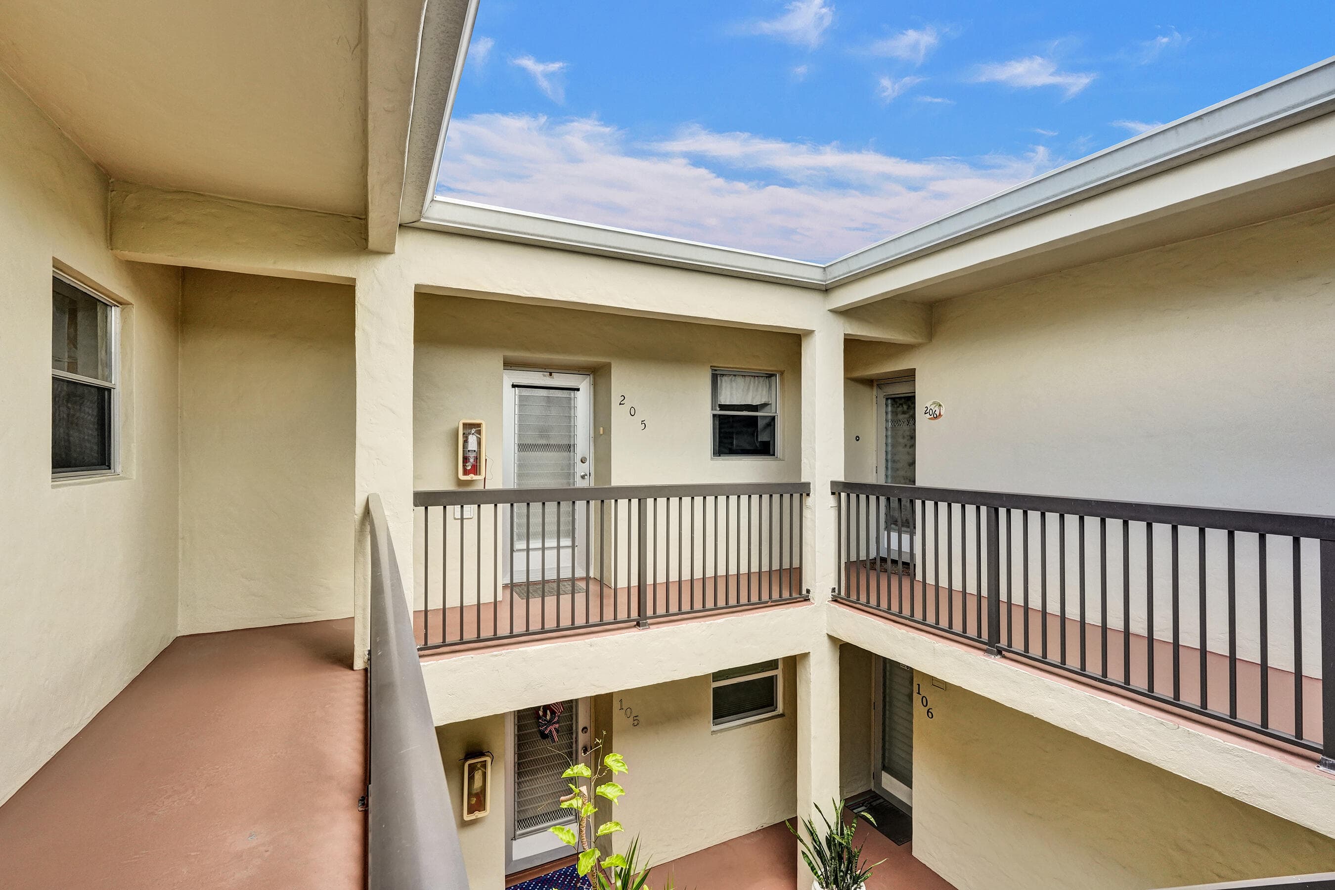 2540 Boundbrook Boulevard 205, West Palm Beach, FL 33406 — photo 32 of 47