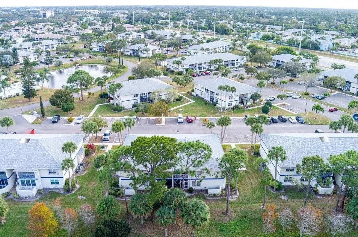 1531 SE Royal Green Circle Unit 207, Port St. Lucie, FL 34952 — photo 5 of 5
