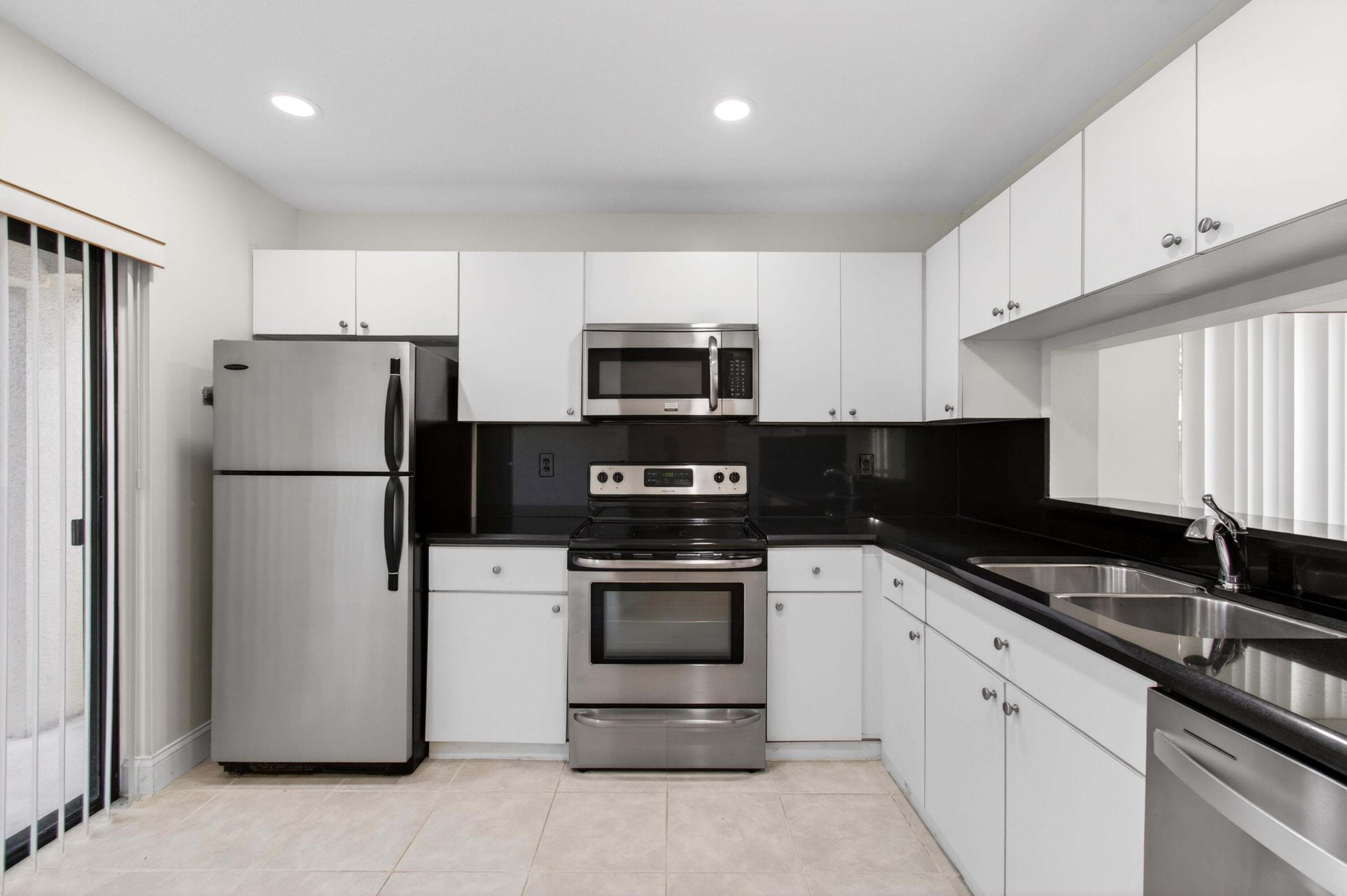 351 Club Circle 101, Boca Raton, FL 33487 — photo 29 of 55