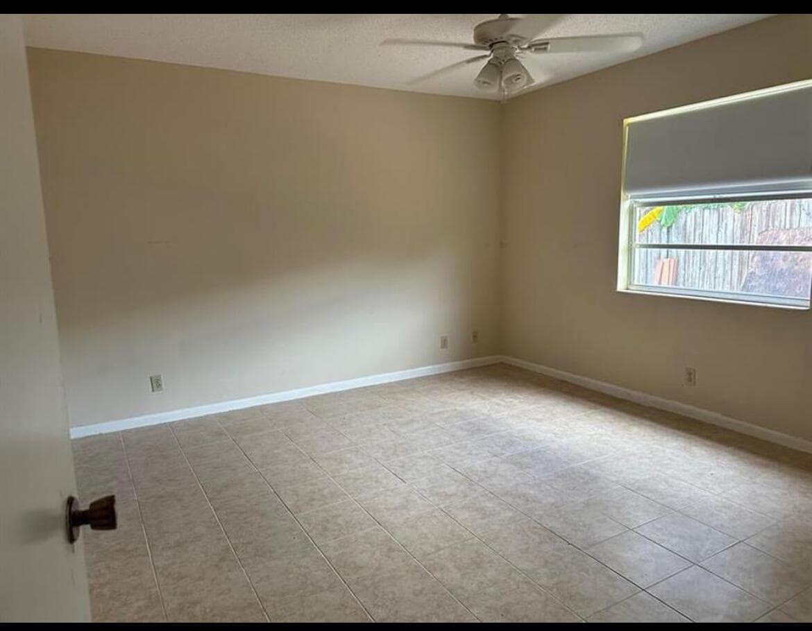 8682 Satalite Terrace, West Palm Beach, FL 33403 — photo 13 of 23