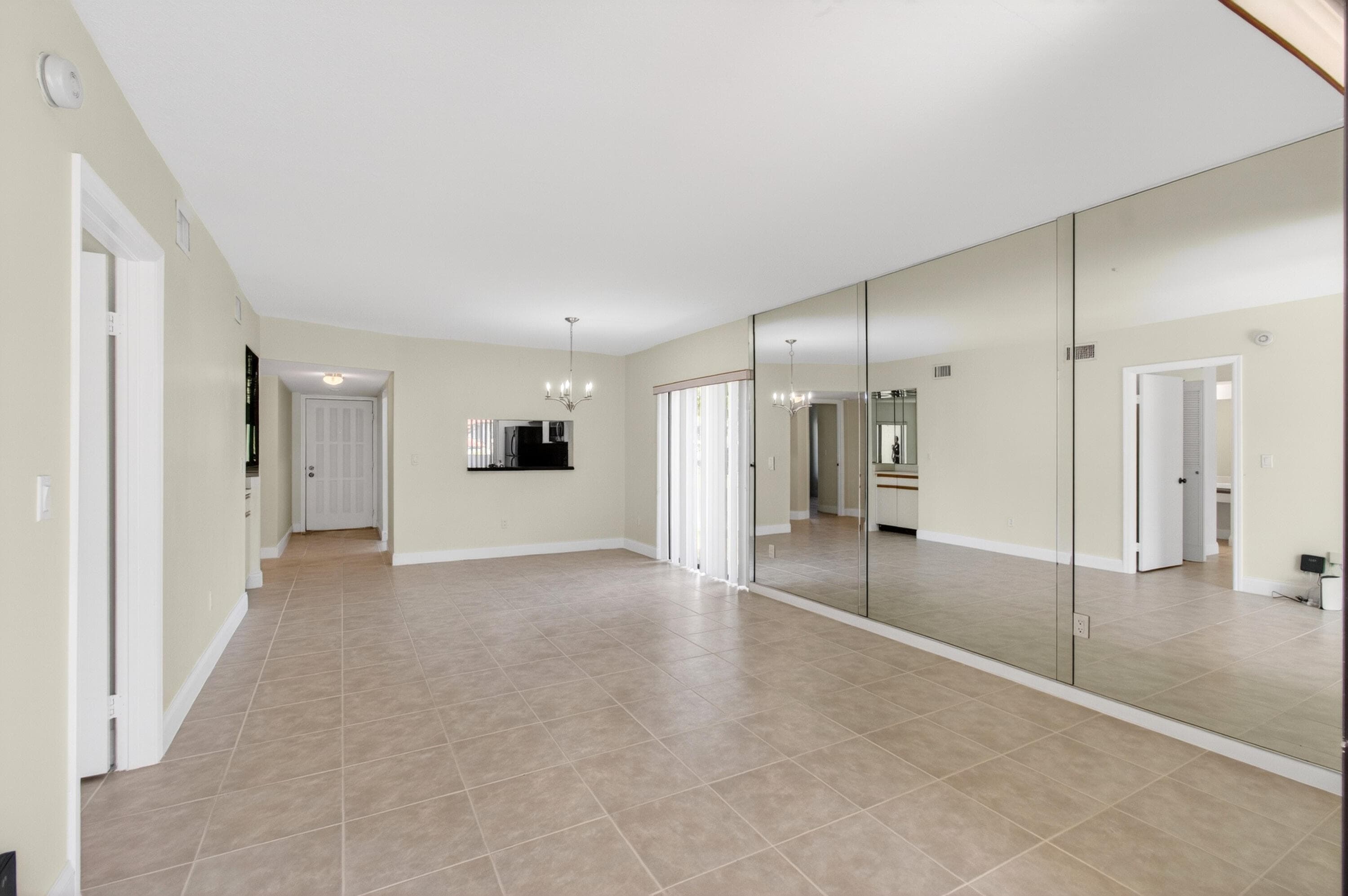 351 Club Circle 101, Boca Raton, FL 33487 — photo 21 of 55