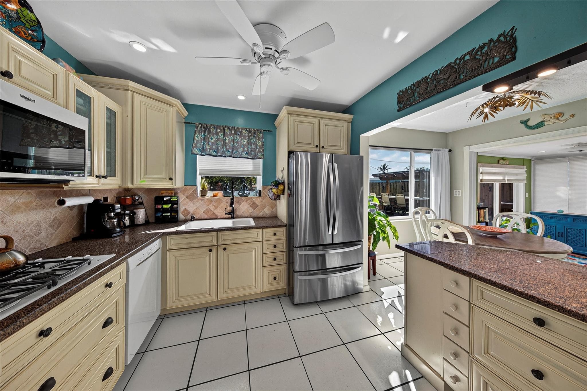 40 SW 9th Court, Pompano Beach, FL 33060 — photo 15 of 52