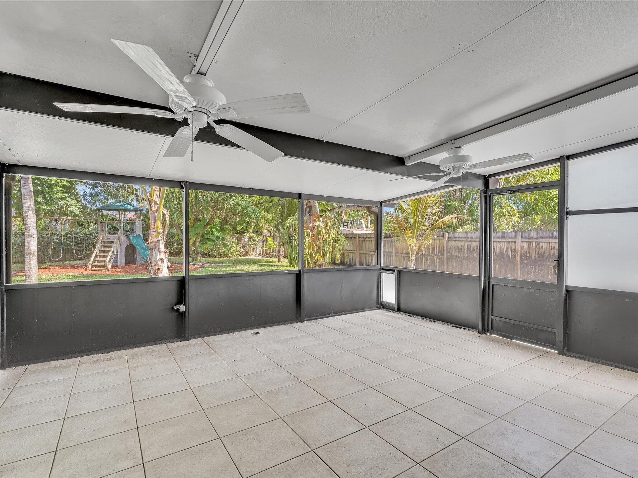 607 W Perry Street, Lantana, FL 33462 — photo 39 of 49