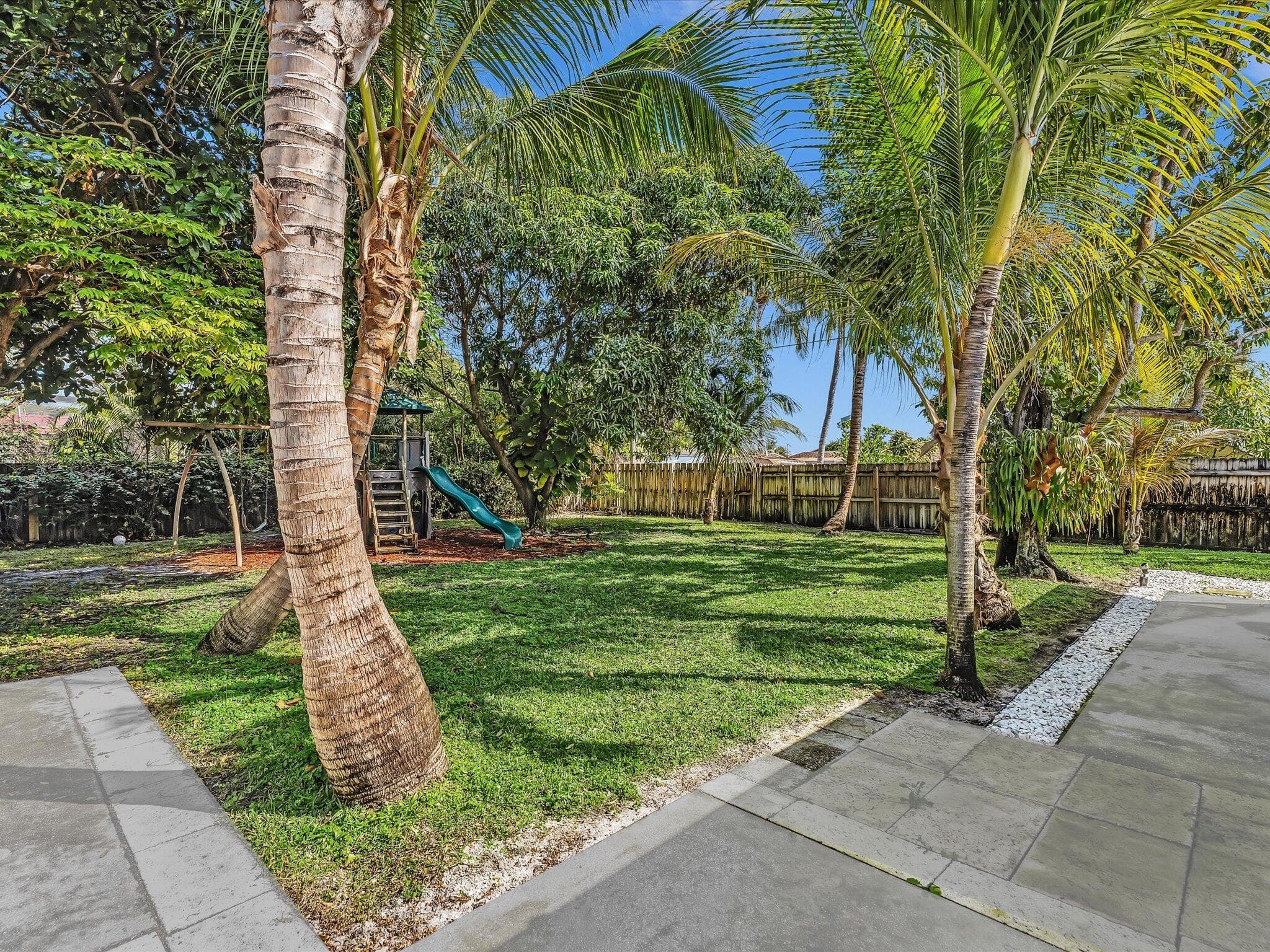 607 W Perry Street, Lantana, FL 33462 — photo 44 of 49
