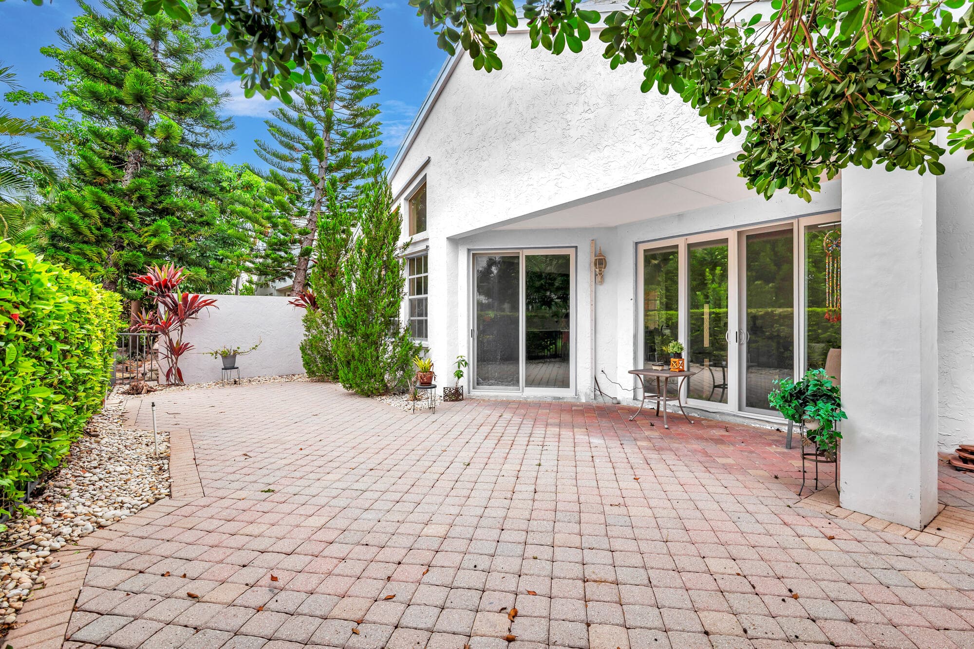 999 Lytham Court, West Palm Beach, FL 33411 — photo 25 of 42