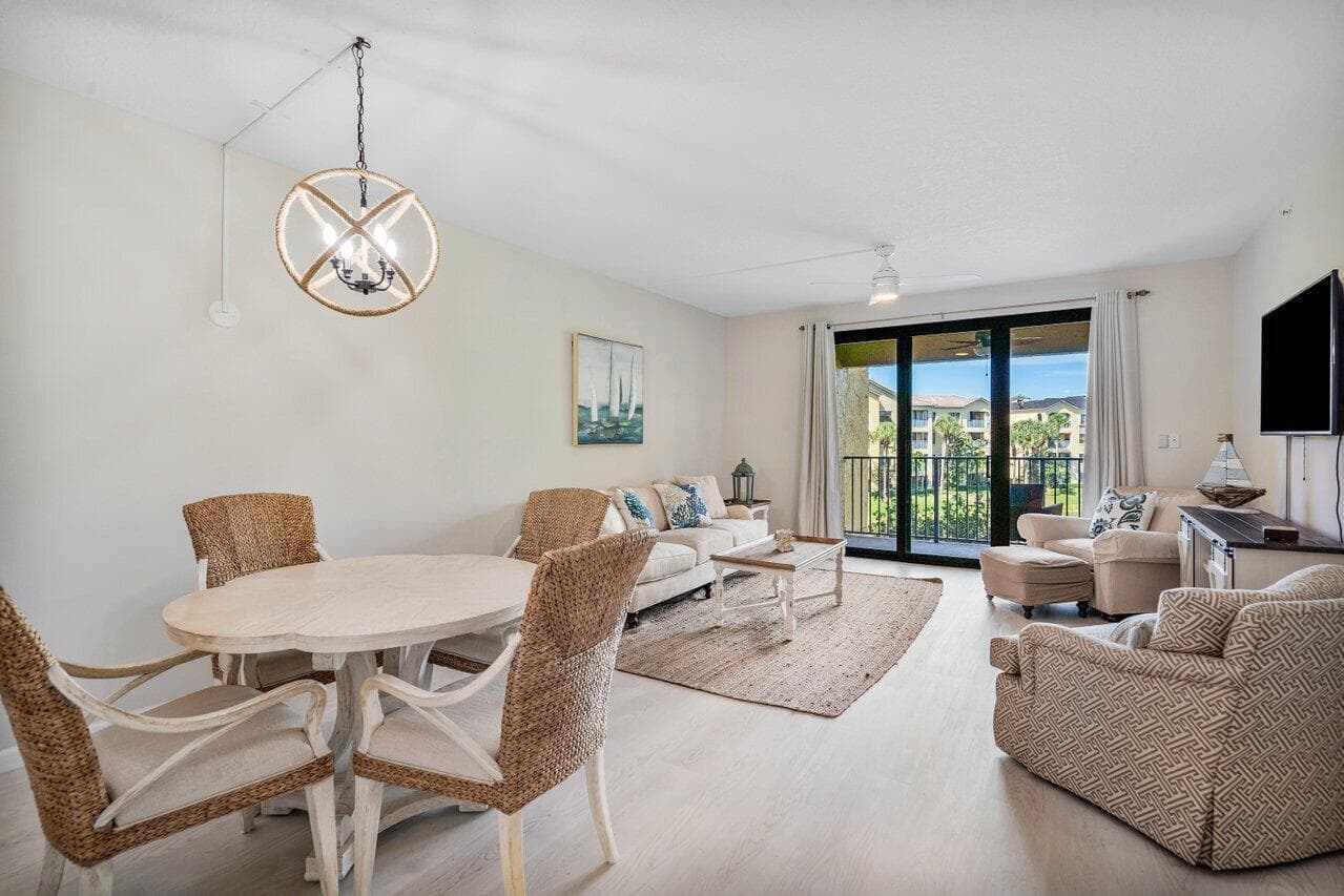 300 Uno Lago Drive 304, Juno Beach, FL 33408 — photo 7 of 24