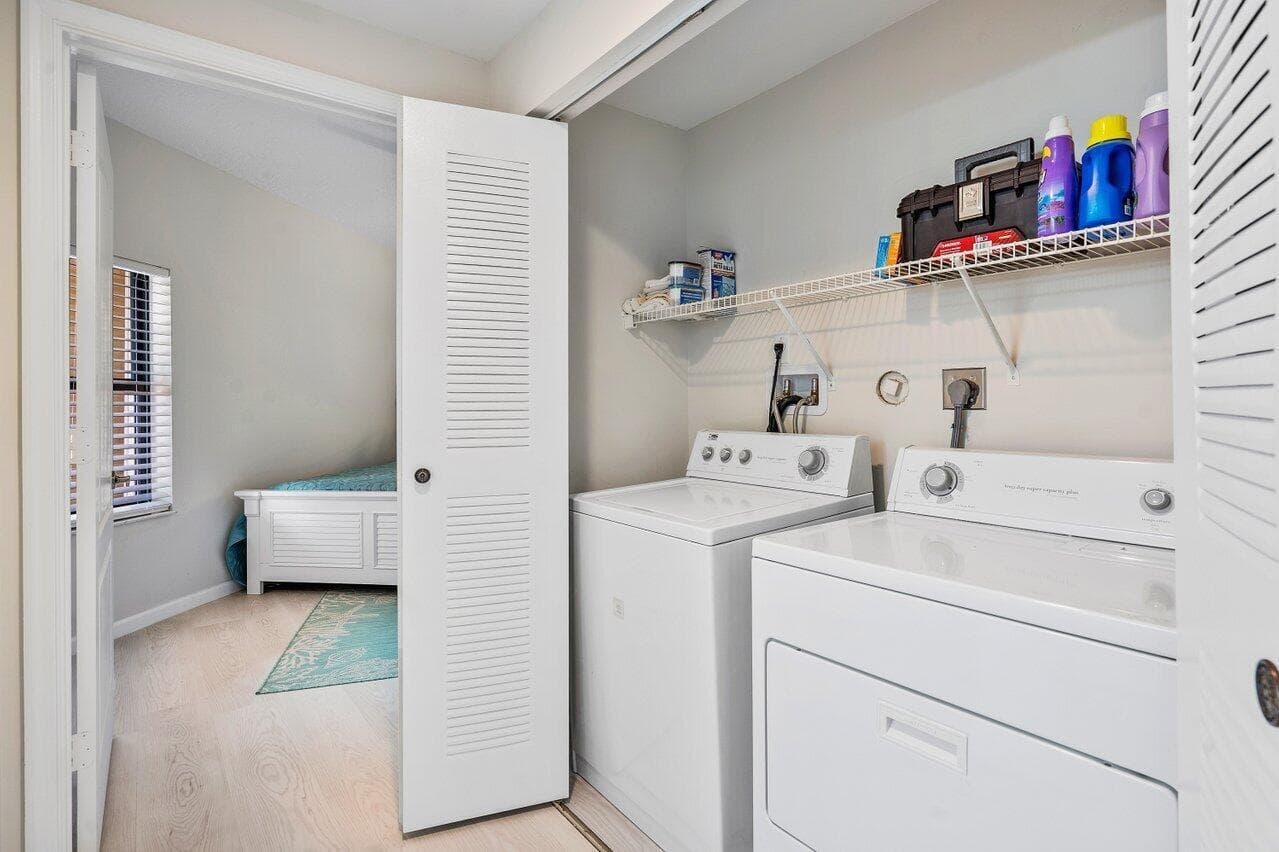 300 Uno Lago Drive 304, Juno Beach, FL 33408 — photo 19 of 24