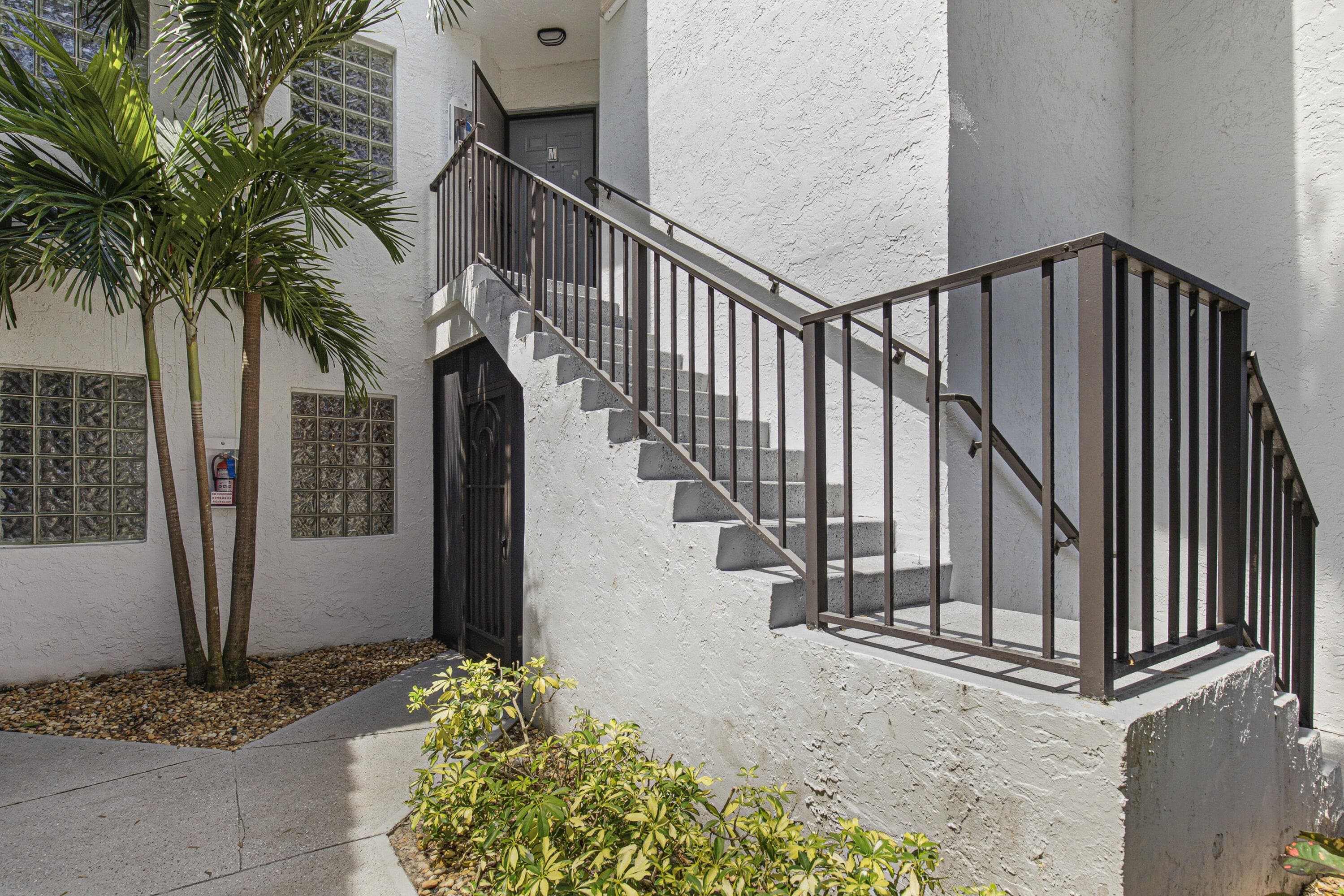5475 Verona E, Boynton Beach, FL 33437 — photo 24 of 32