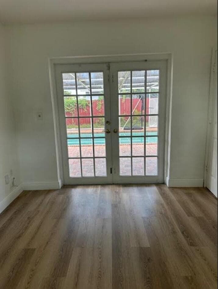 Single Family Residence in Hollywood — photo 22 of 26
