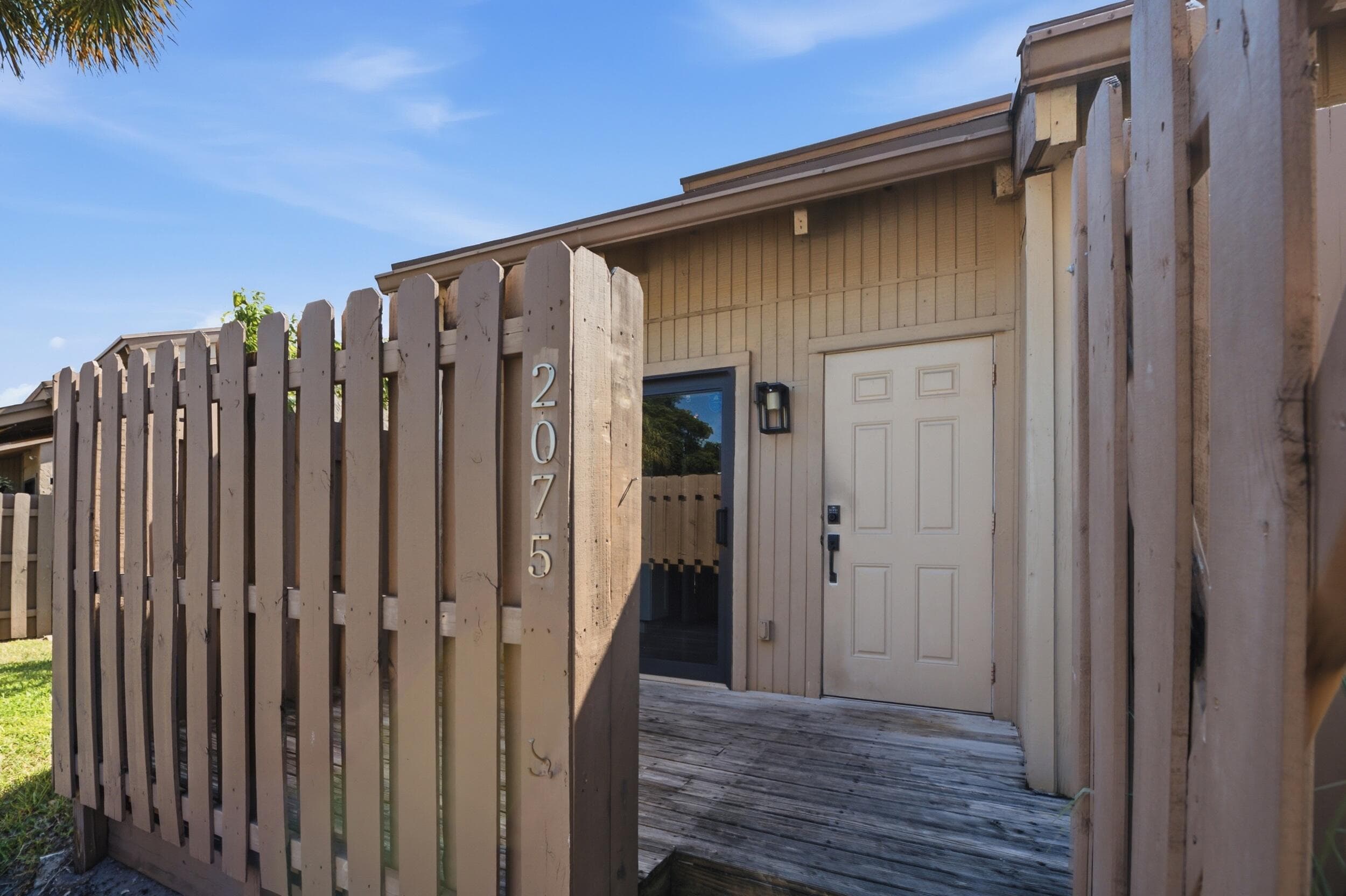 2075 SW 82nd Avenue 2075, Davie, FL 33324 — photo 3 of 31