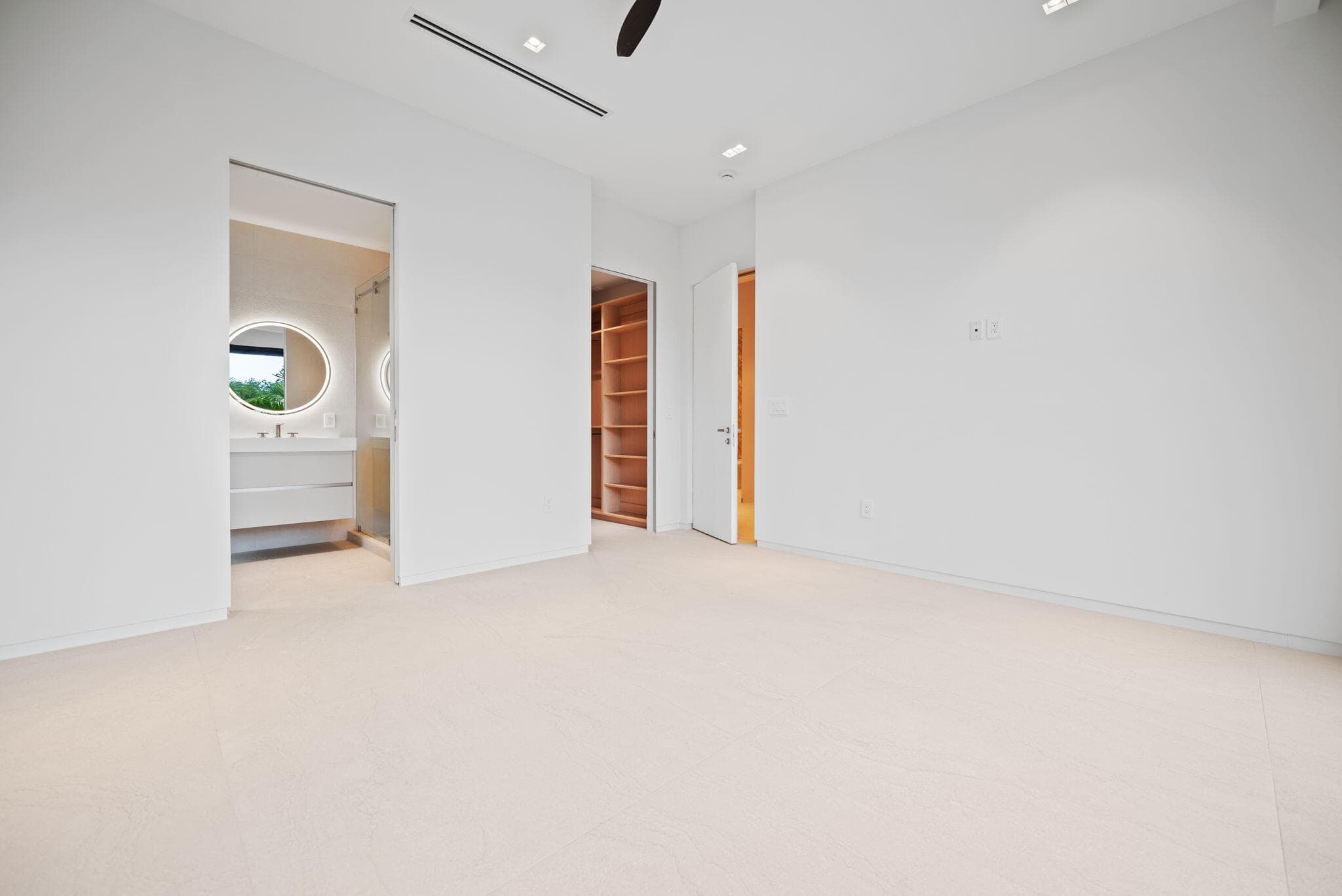 425 NE 10th Avenue, Fort Lauderdale, FL 33301 — photo 16 of 44
