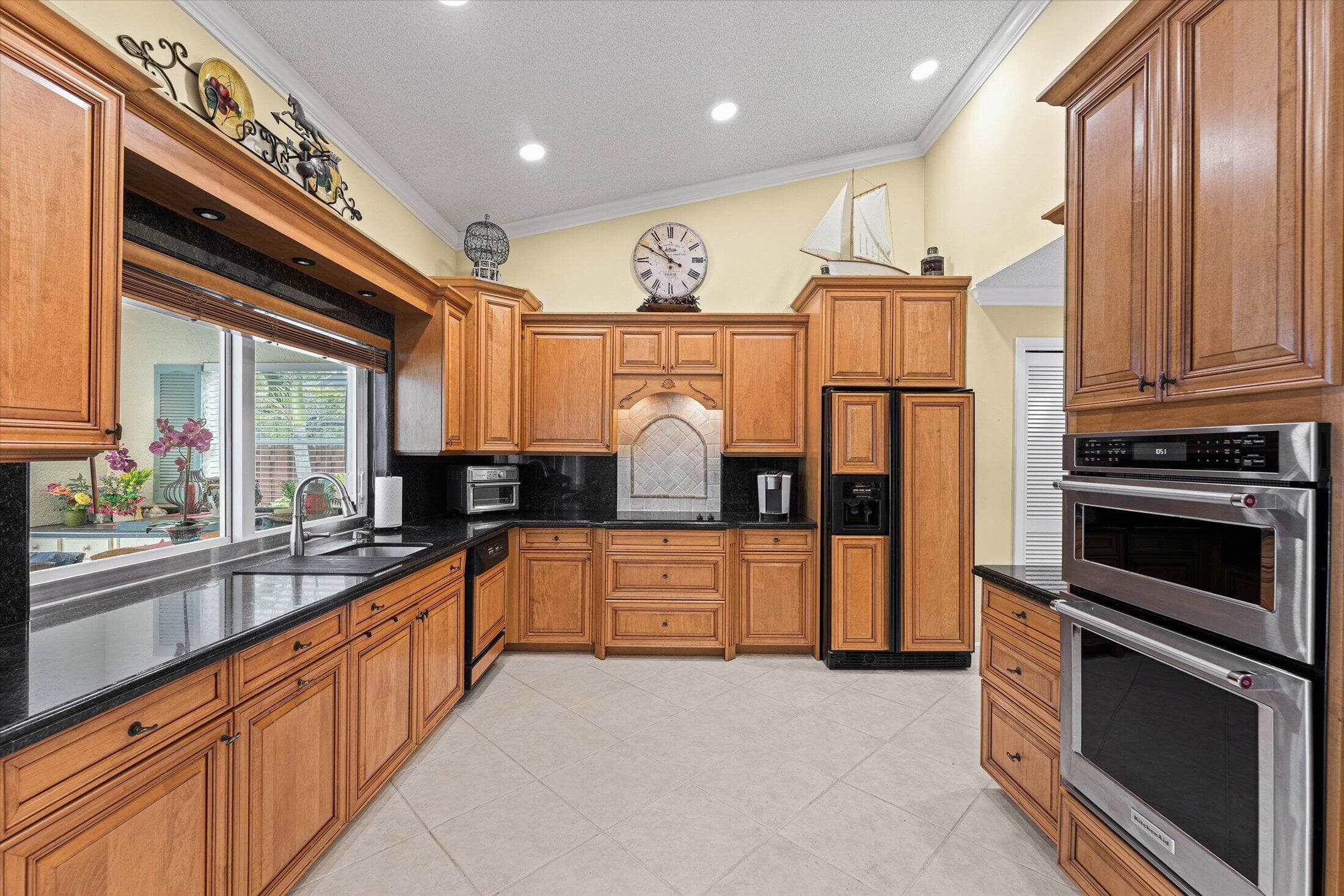 2699 NW 38th Street, Boca Raton, FL 33434 — photo 13 of 44