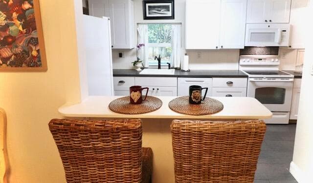 7460 SW 42nd Place, Davie, FL 33314 — photo 6 of 21