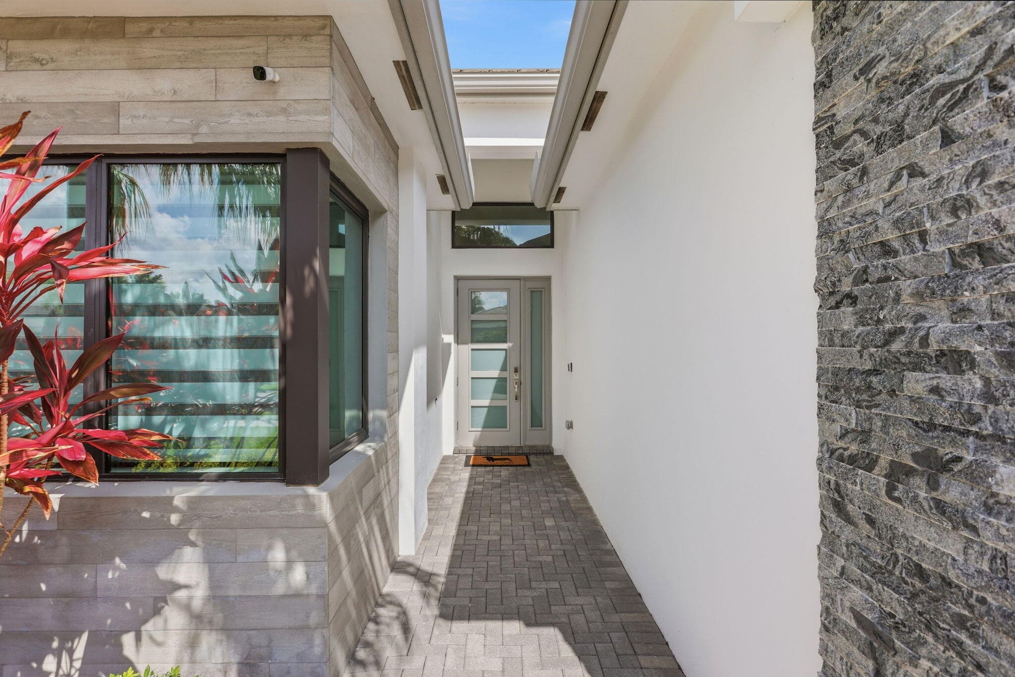 8544 Apple Falls Lane, Boca Raton, FL 33496 — photo 7 of 60