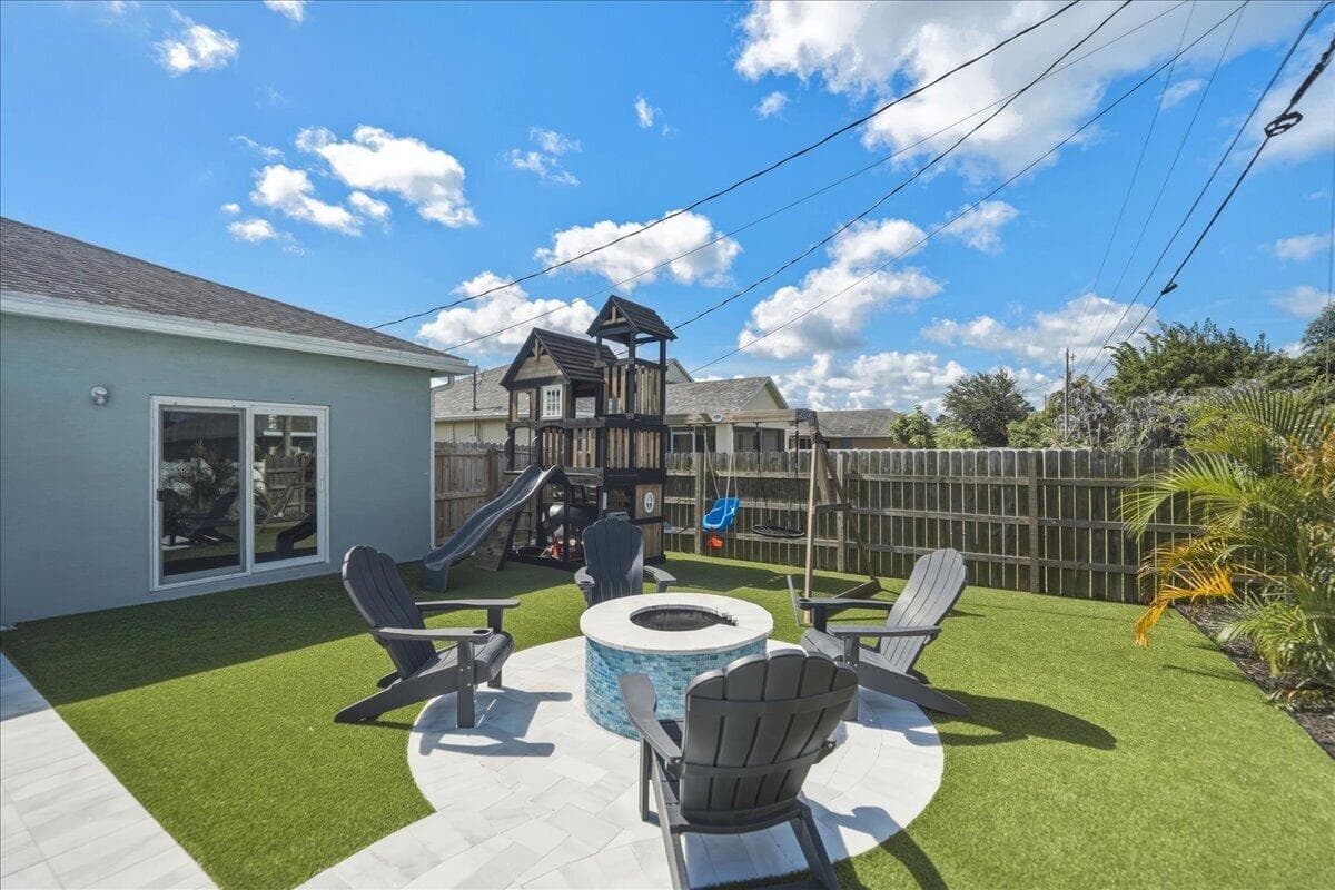 2142 SW Pruitt Street, Port St. Lucie, FL 34953 — photo 32 of 36