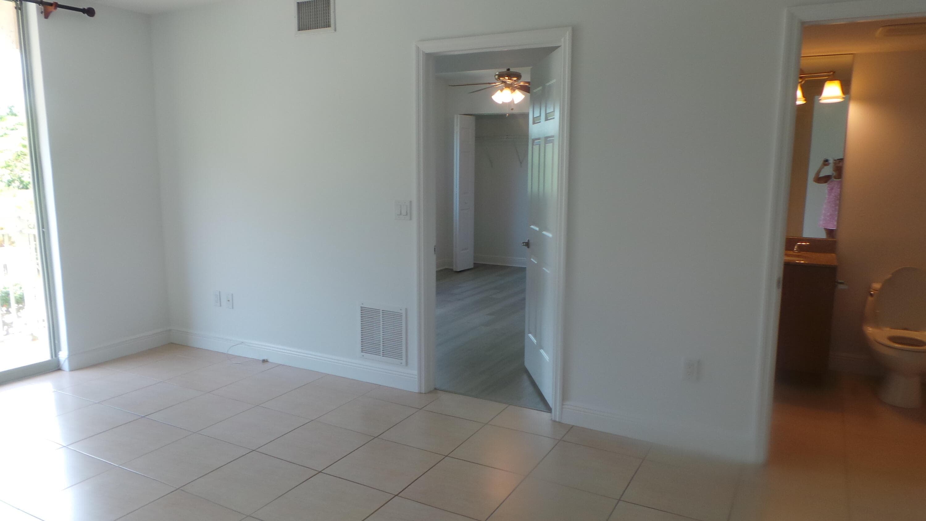 610 Clematis Street 403, West Palm Beach, FL 33401 — photo 7 of 33