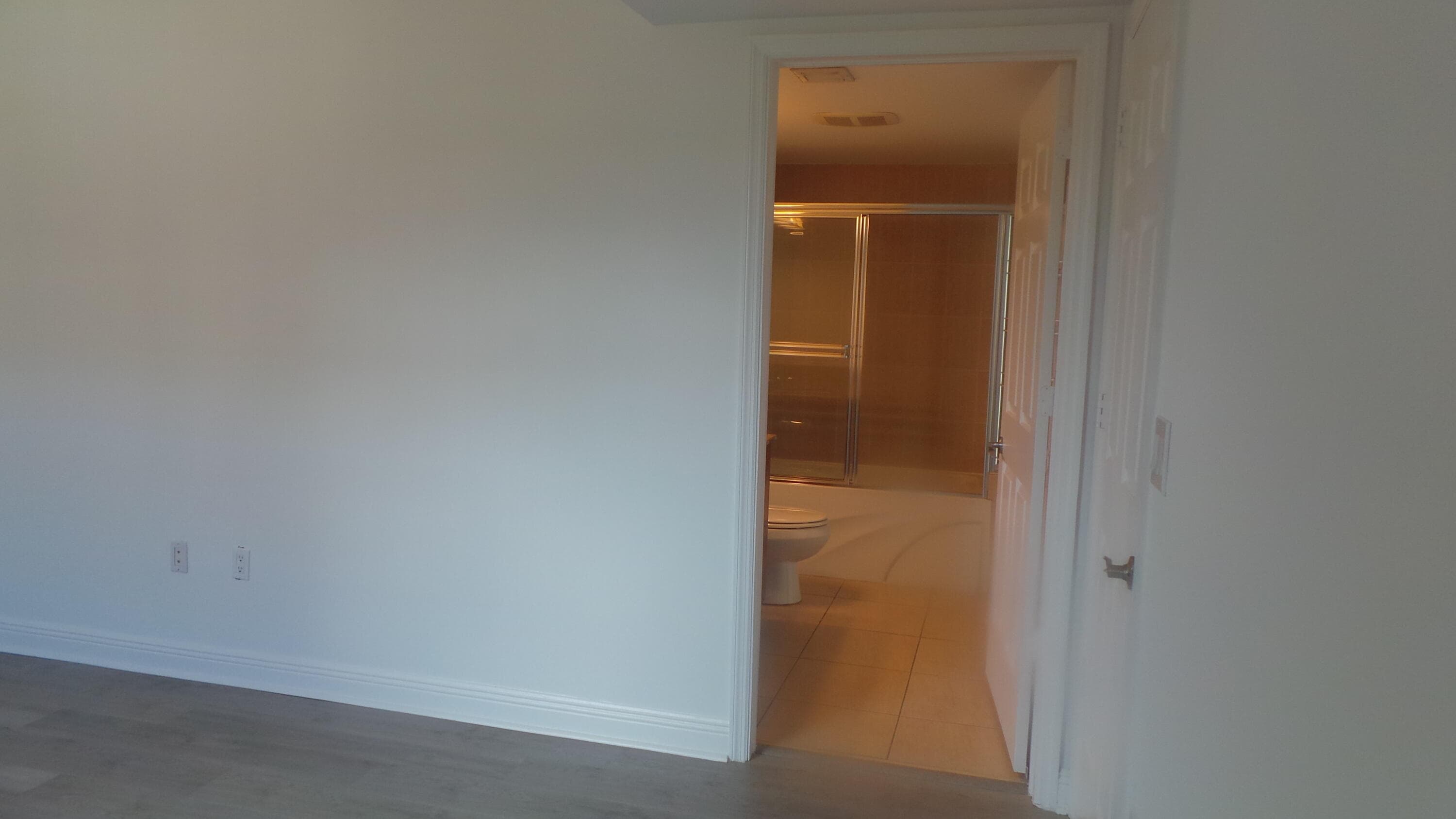 610 Clematis Street 403, West Palm Beach, FL 33401 — photo 10 of 33