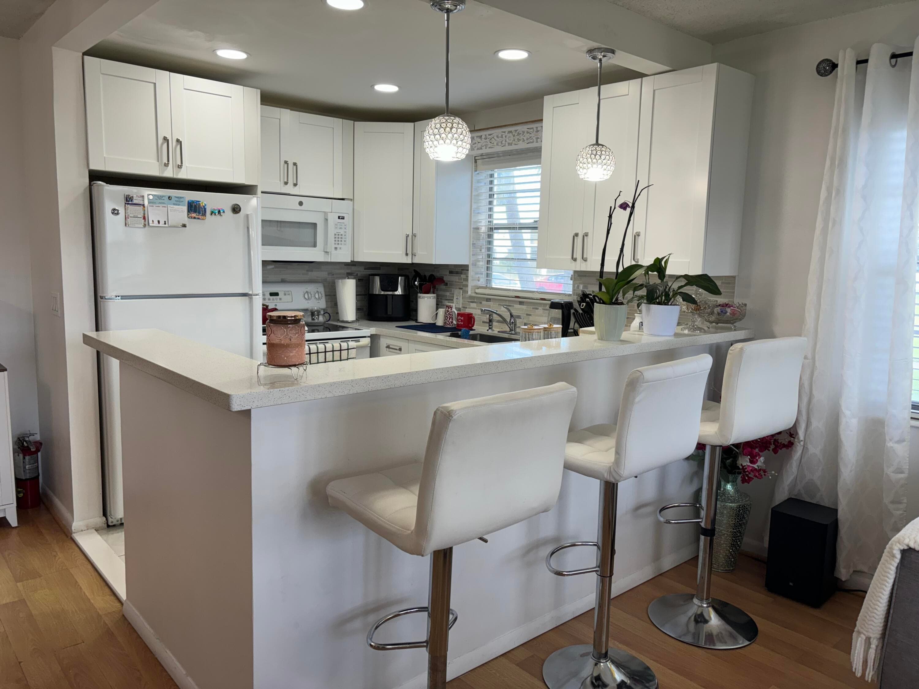 172 Camden, West Palm Beach, FL 33417 — photo 5 of 10