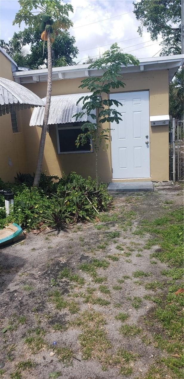 1621 N Andrews Square 1623, Wilton Manors, FL 33311 — photo 1 of 4