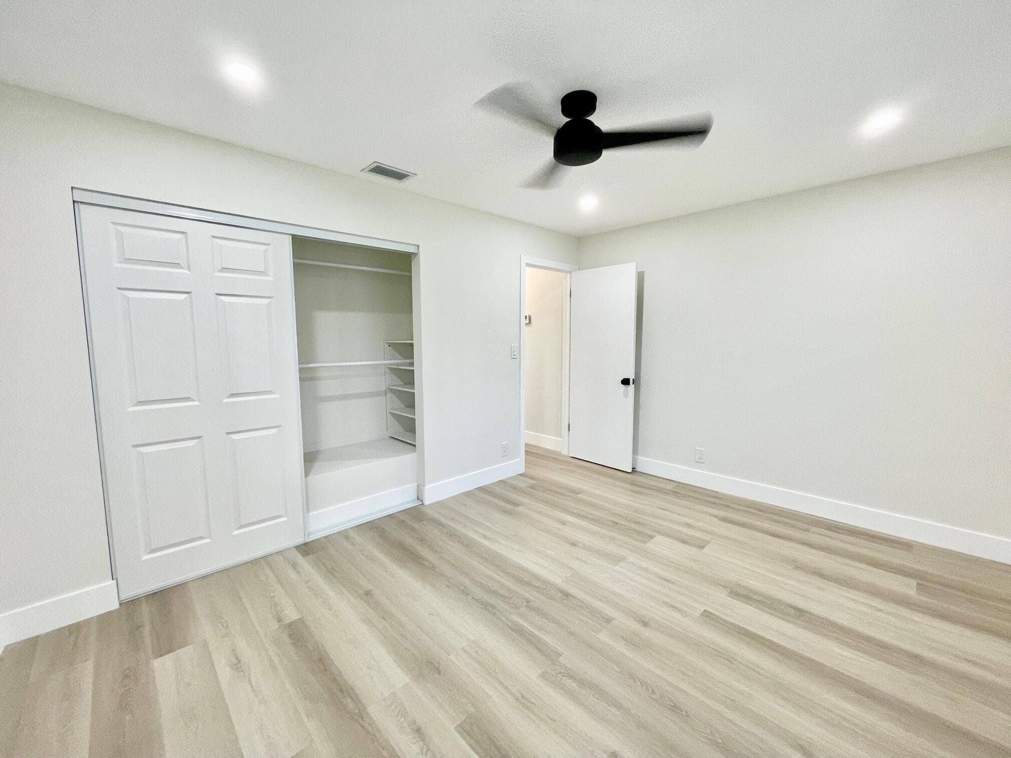 8205 NW 106th Avenue, Tamarac, FL 33321 — photo 9 of 22