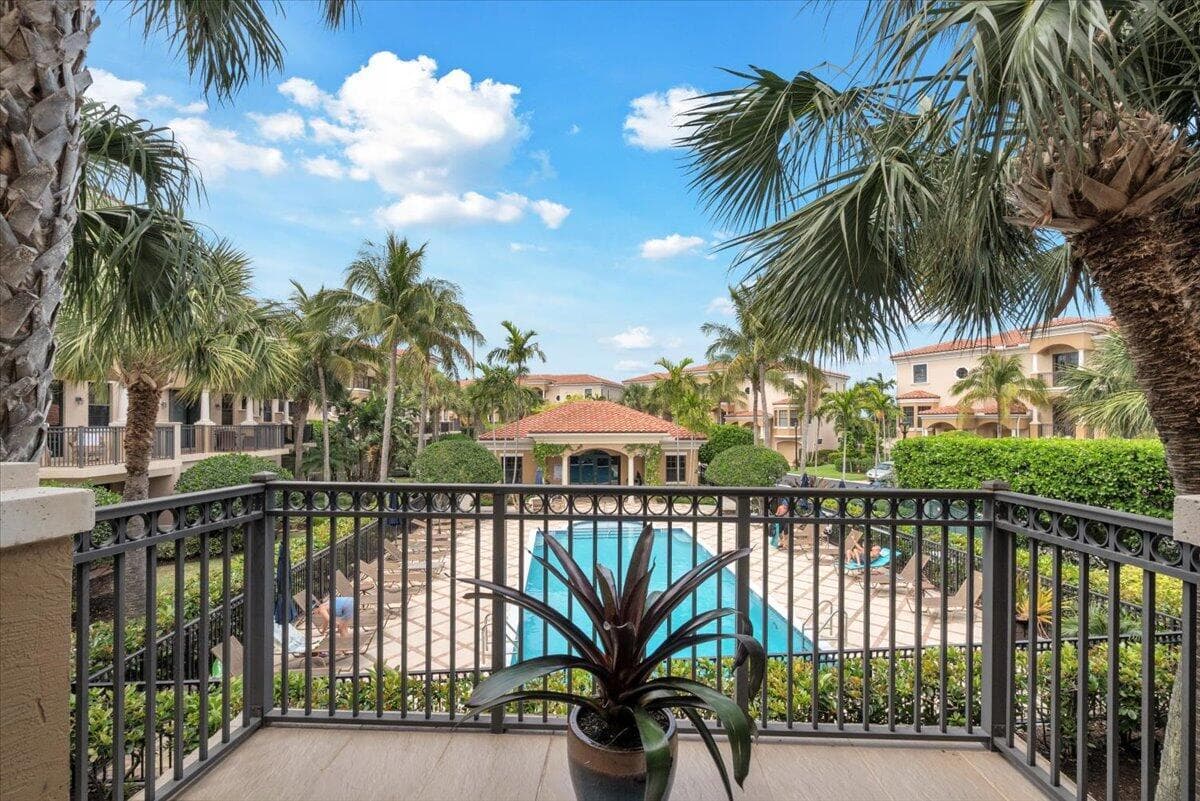 502 Del Sol Circle, Tequesta, FL 33469 — photo 22 of 73