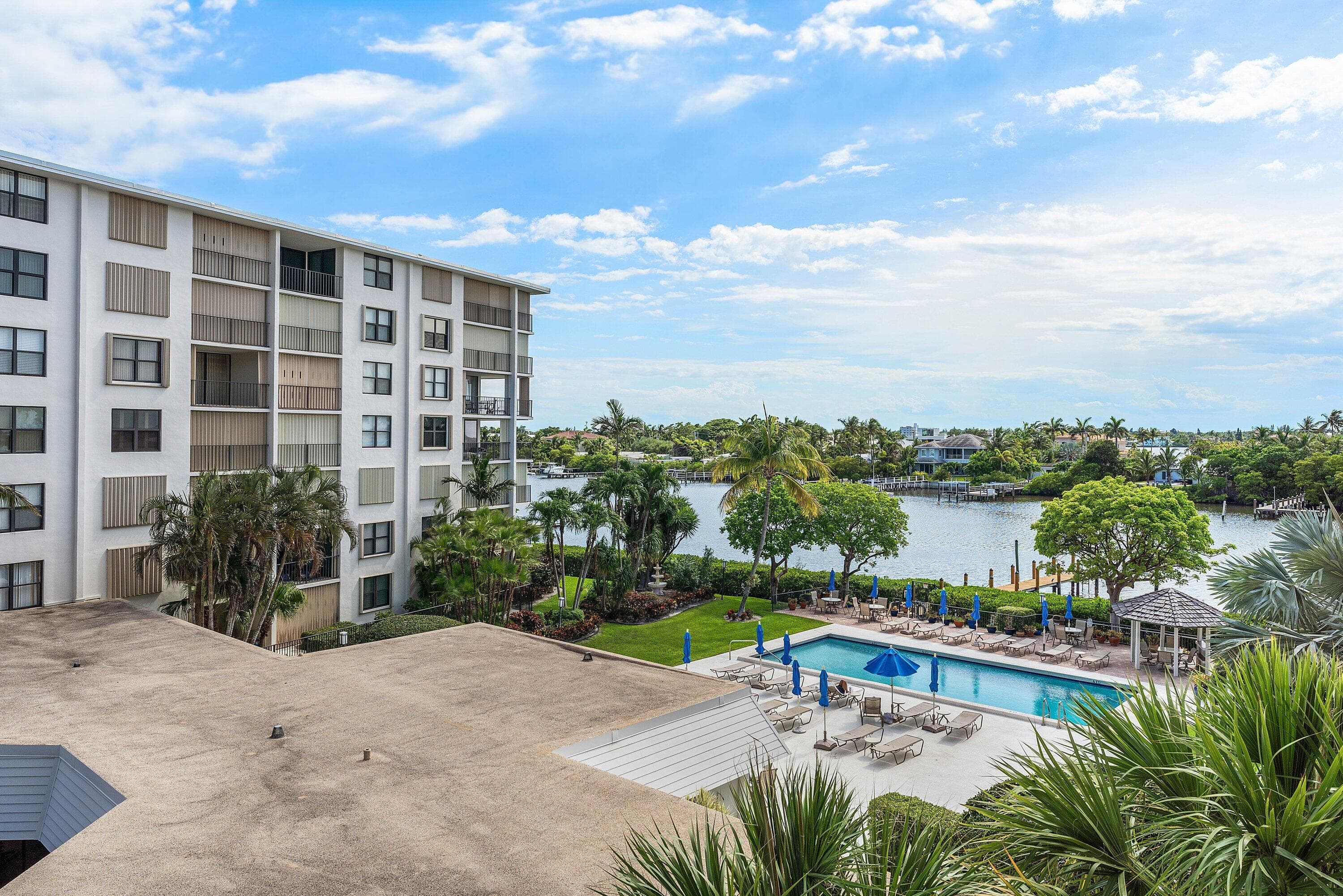 3545 S Ocean Boulevard 405, South Palm Beach, FL 33480 — photo 33 of 41