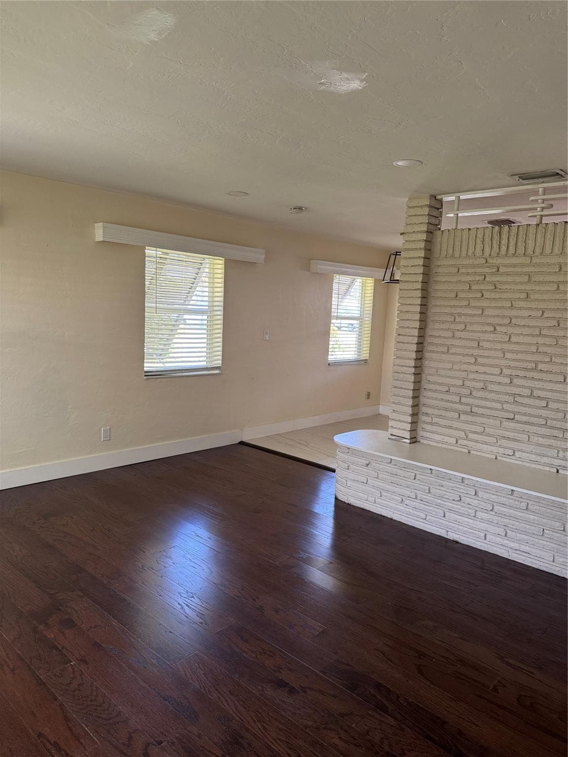 925 N 32nd Avenue, Hollywood, FL 33021 — photo 24 of 34