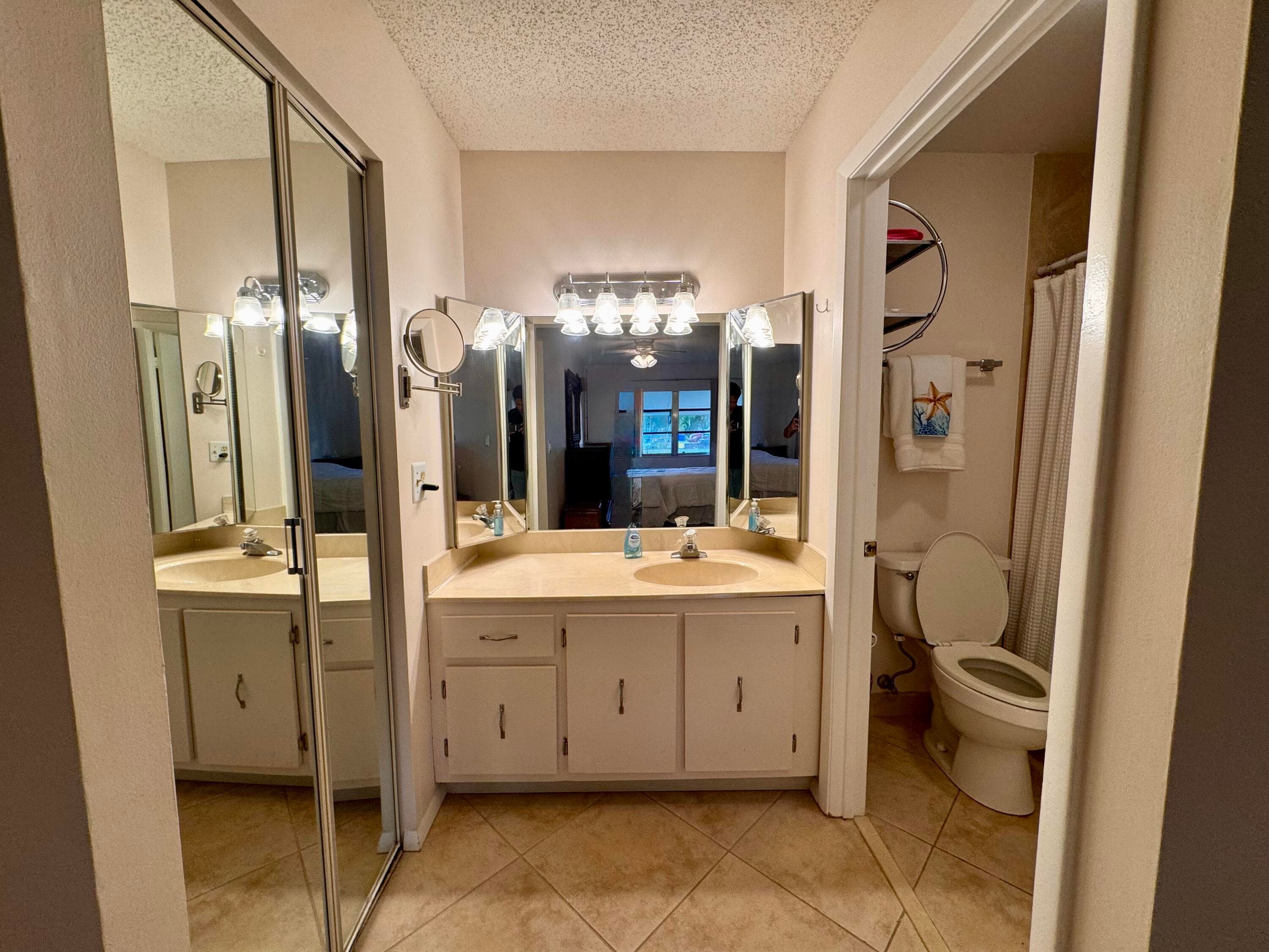 1252 Club Drive W D, Delray Beach, FL 33445 — photo 15 of 21
