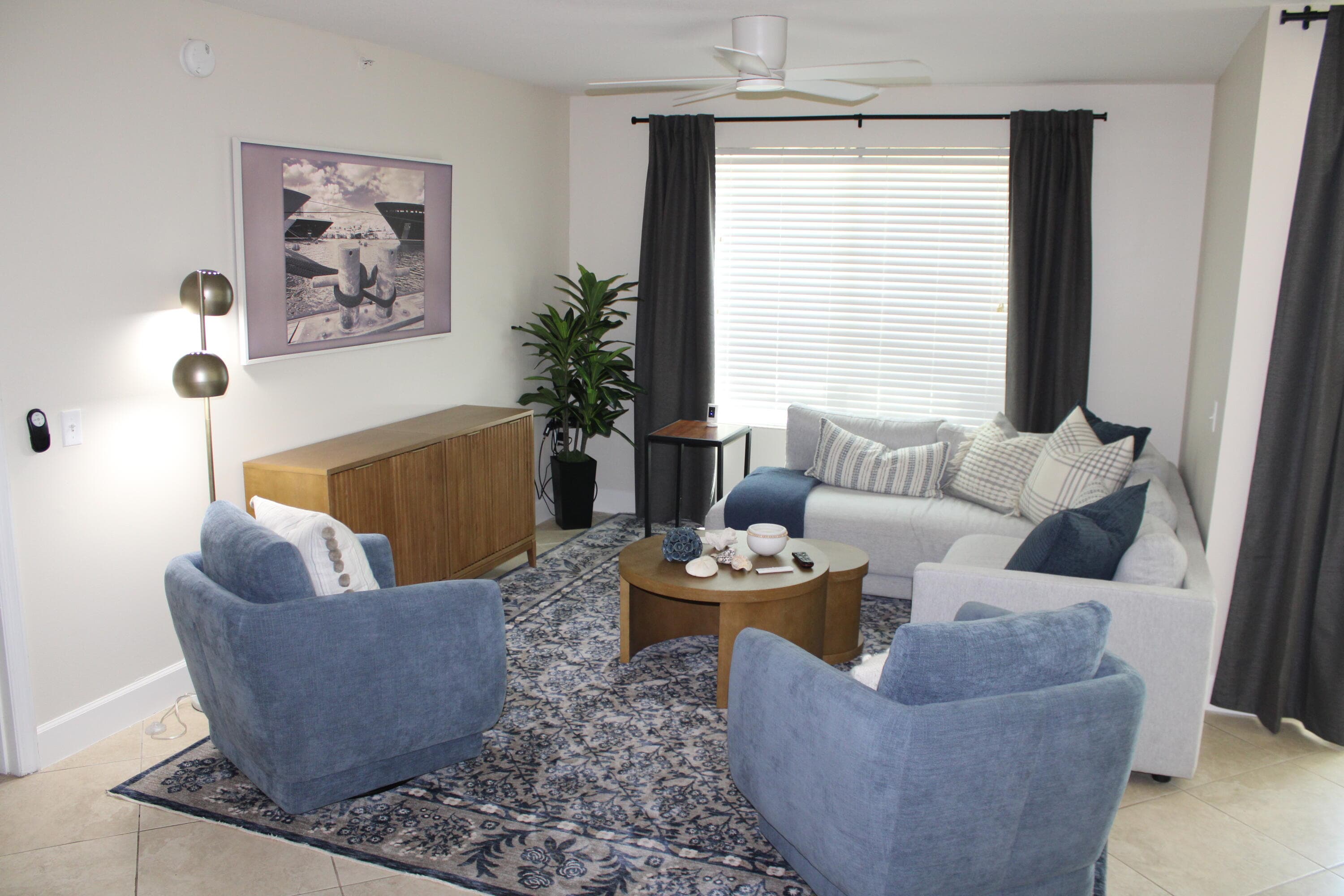 Condominium in Boynton Beach — photo 5 of 20
