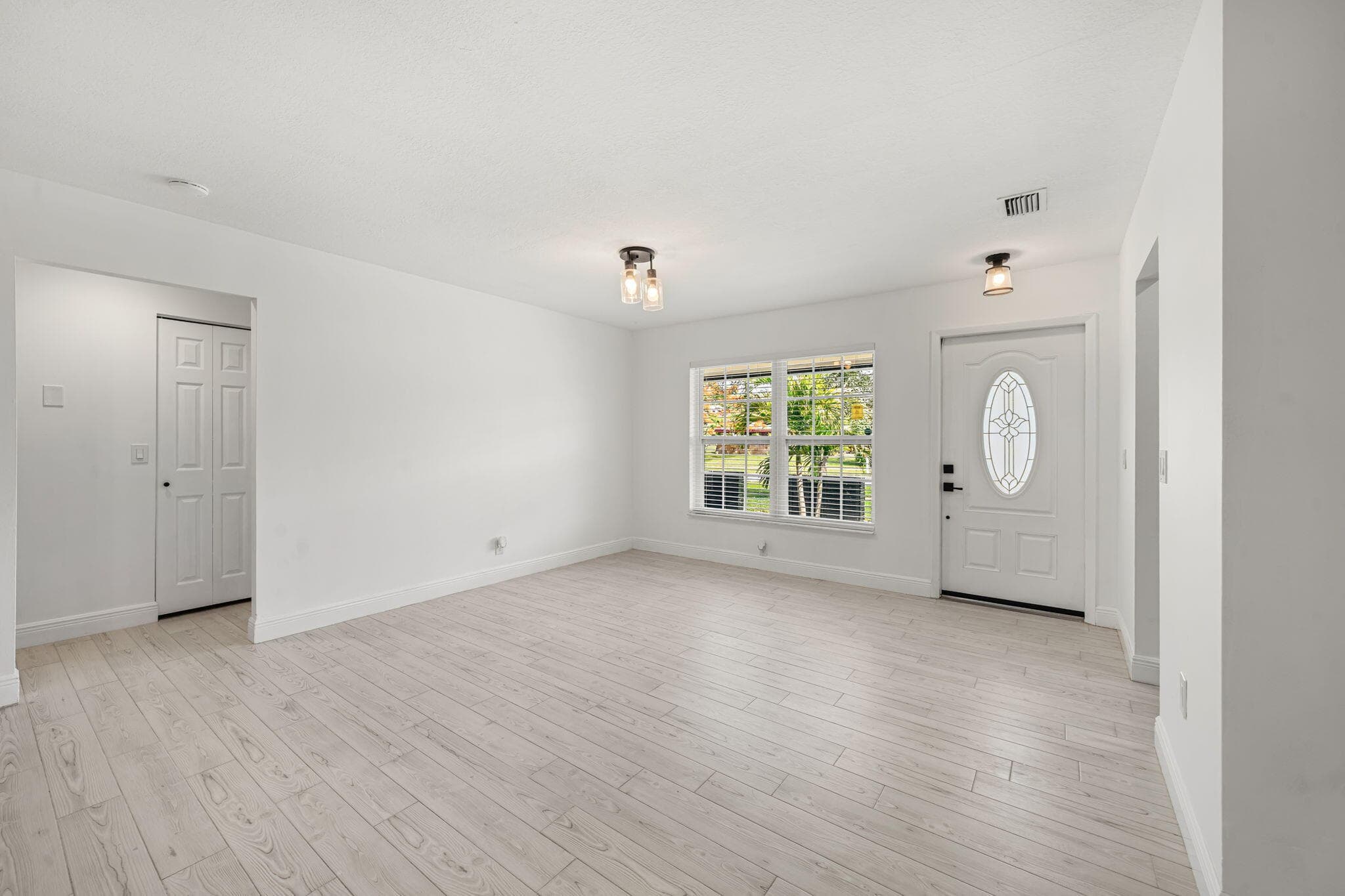 908 Hibiscus Drive, Royal Palm Beach, FL 33411 — photo 19 of 33