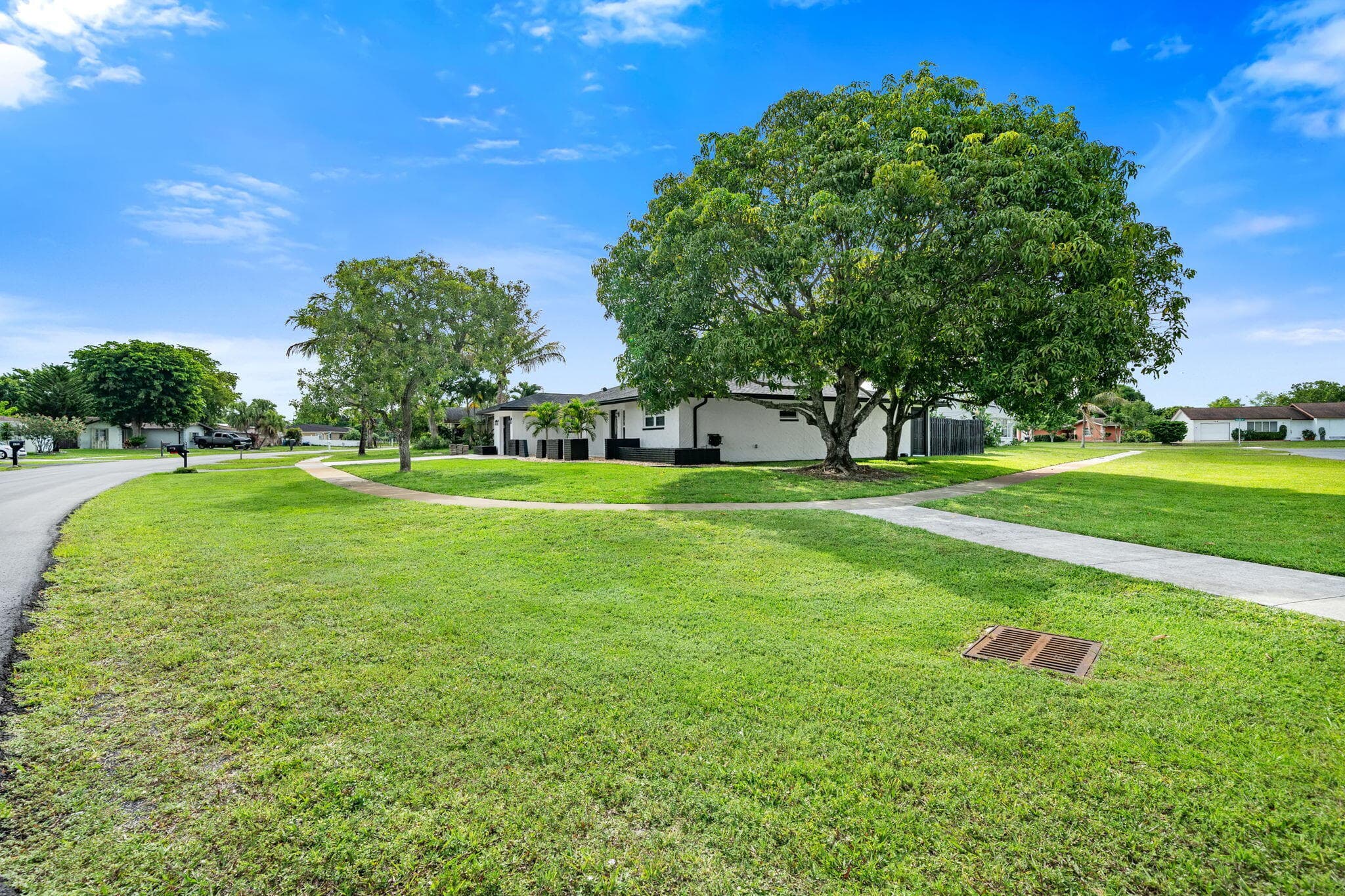 908 Hibiscus Drive, Royal Palm Beach, FL 33411 — photo 33 of 33