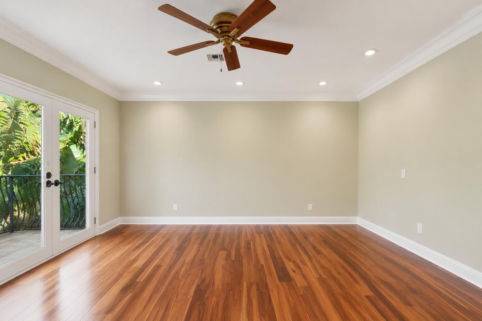 2525 NE 21st Court, Fort Lauderdale, FL 33305 — photo 29 of 62