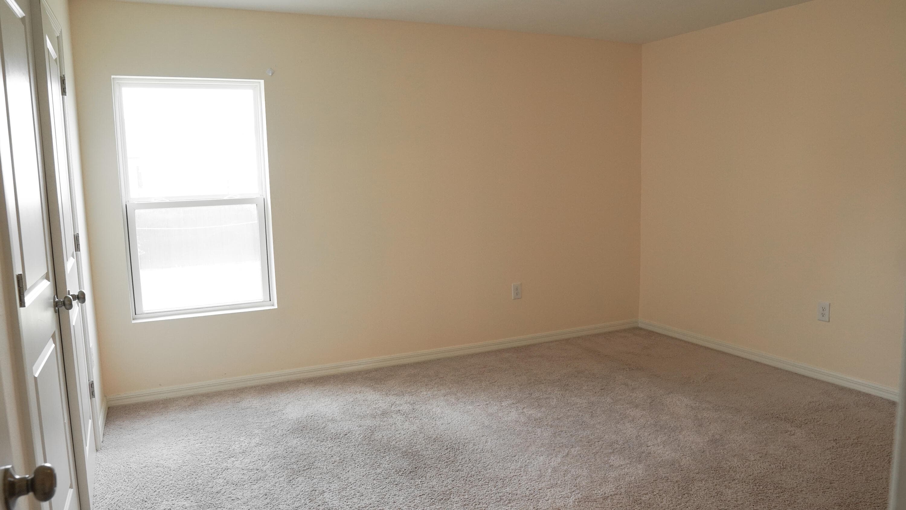 26 NE 12th Terrace, Cape Coral, FL 33909 — photo 14 of 31