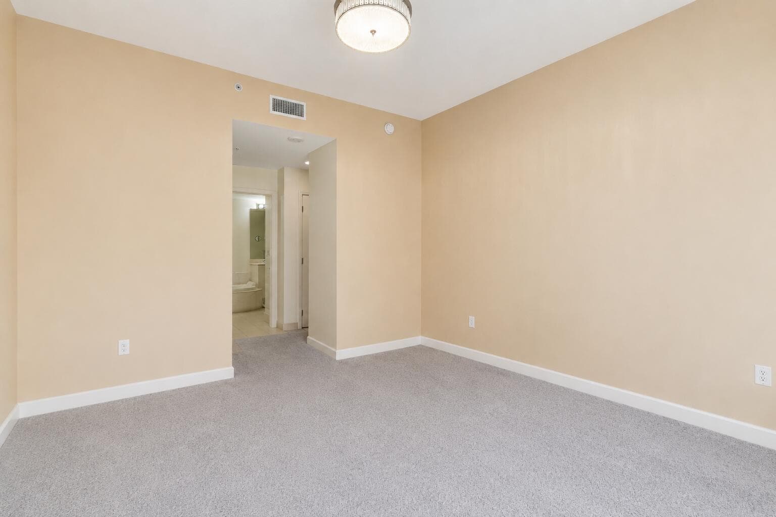 801 S Olive Avenue 1515, West Palm Beach, FL 33401 — photo 10 of 49