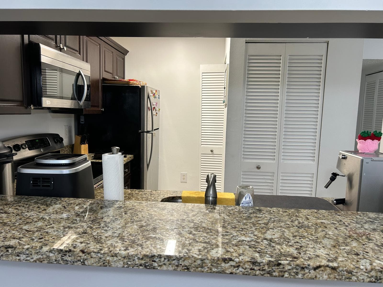 7205 Glenmoor Drive 7205, West Palm Beach, FL 33409 — photo 11 of 14