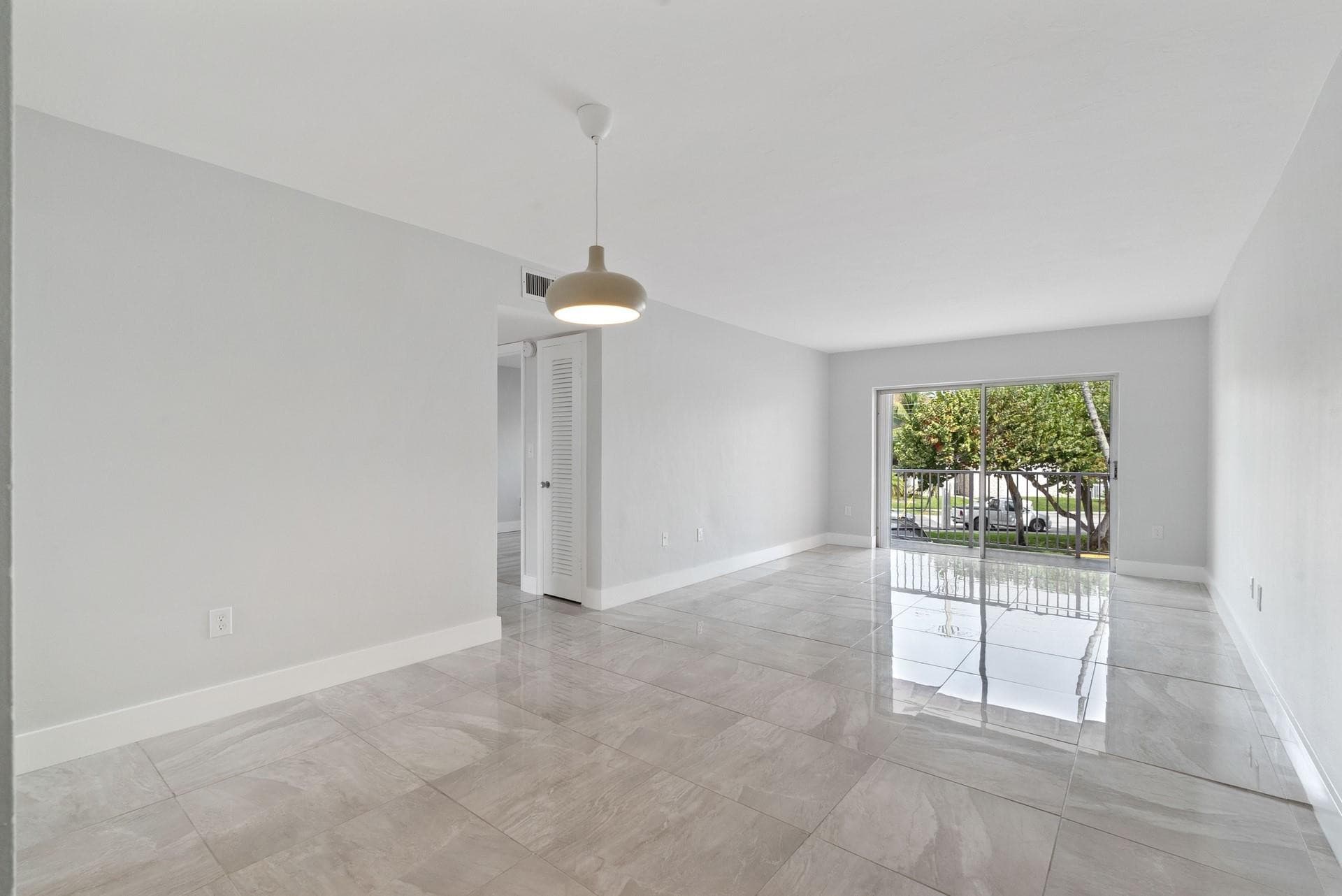 7500 SW 82nd Street G209, Miami, FL 33143 — photo 1 of 11