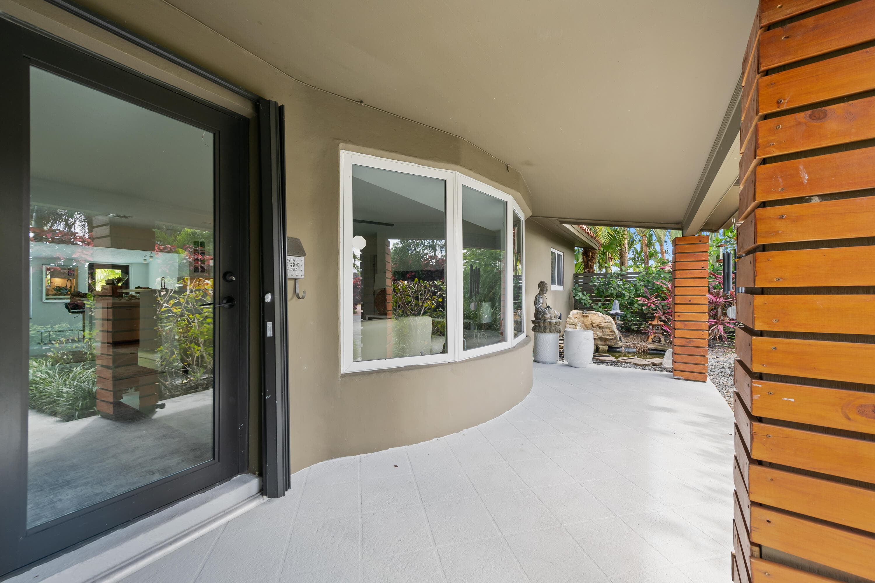 5210 NE 17th Terrace, Fort Lauderdale, FL 33334 — photo 5 of 39