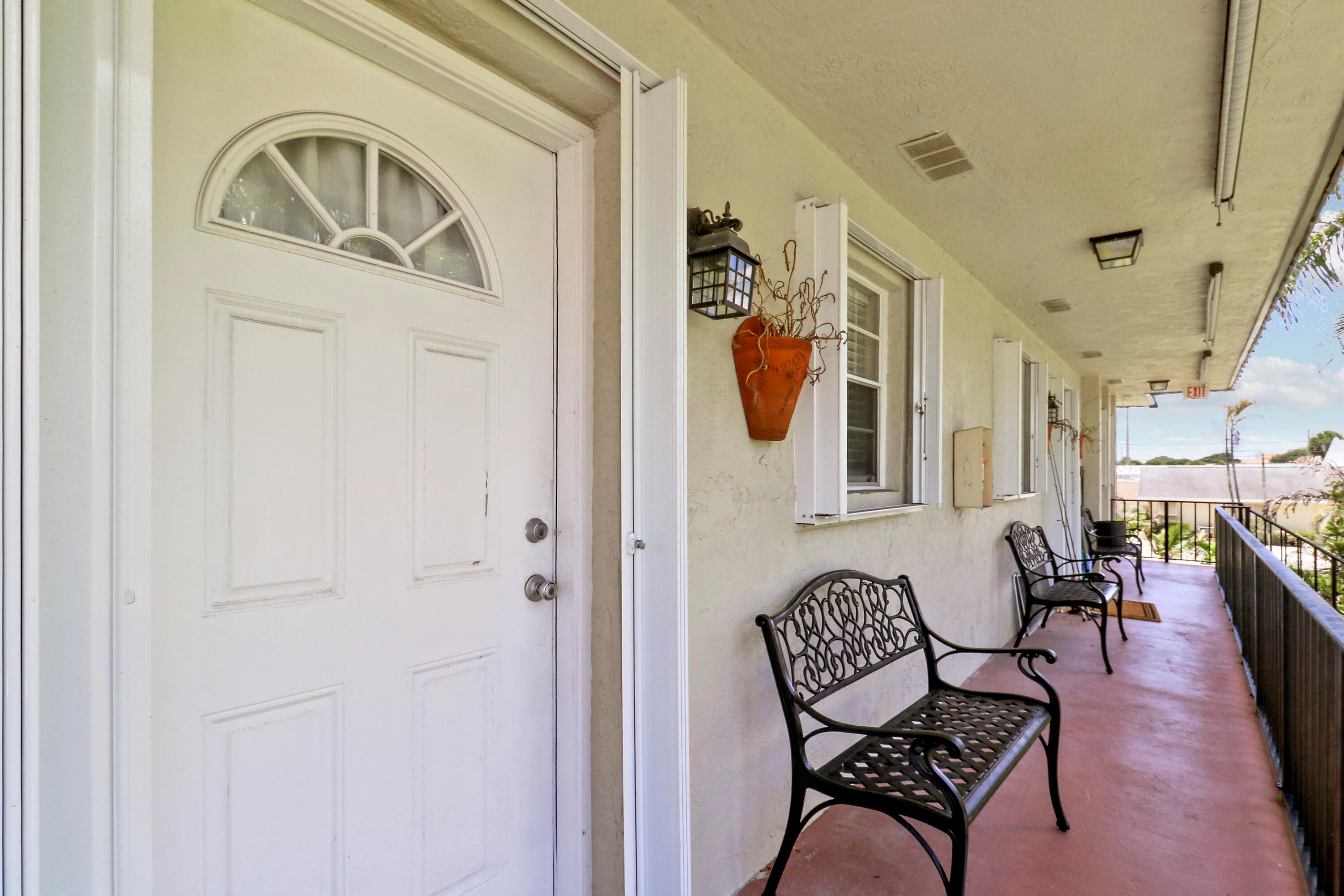 400 Fern Street 1c, Jupiter, FL 33458 — photo 5 of 17