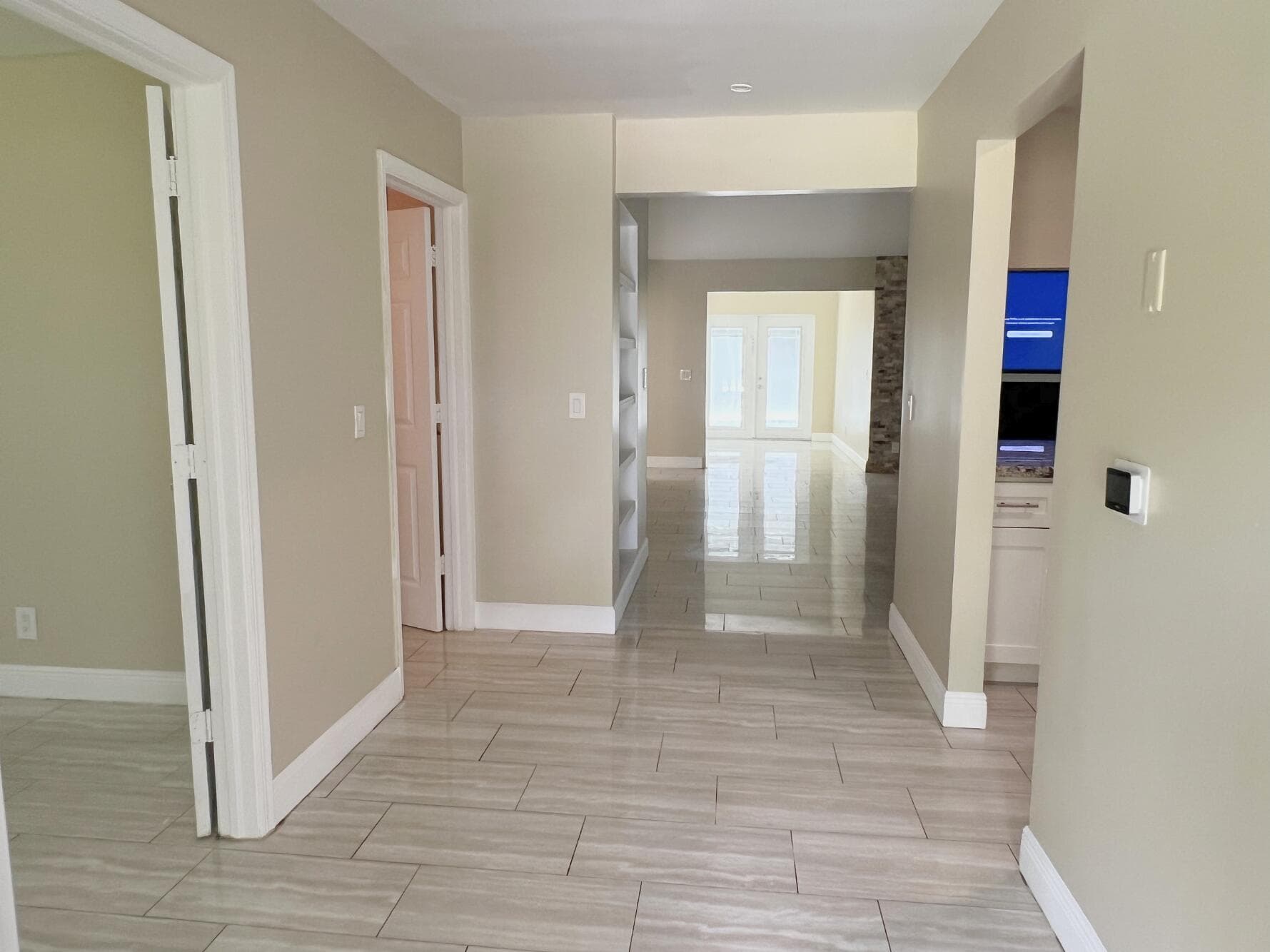 4811 N 122nd Dr Drive N, The Acreage, FL 33411 — photo 5 of 31