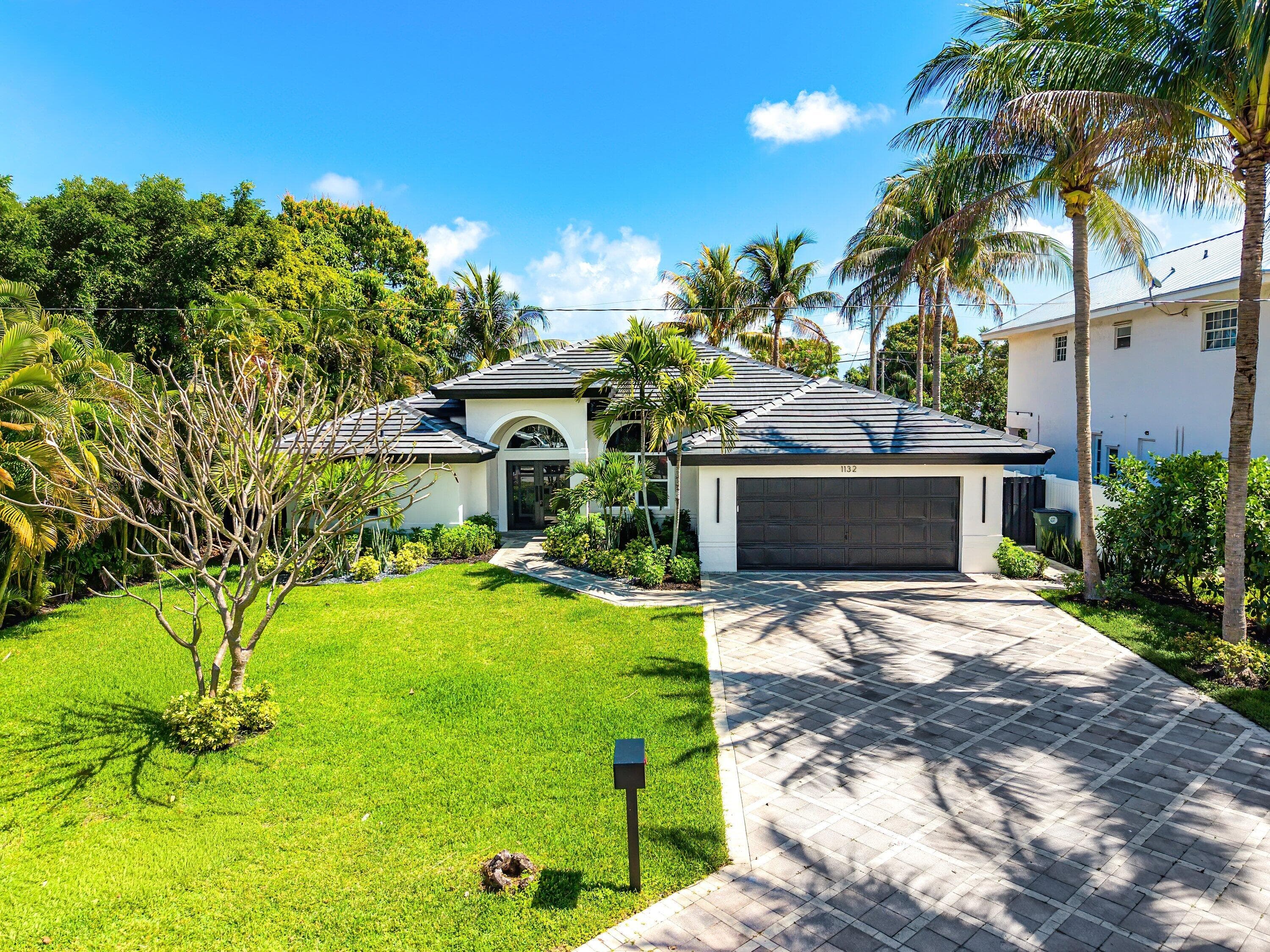 1132 NE 3rd Avenue, Boca Raton, FL 33432 — photo 1 of 36