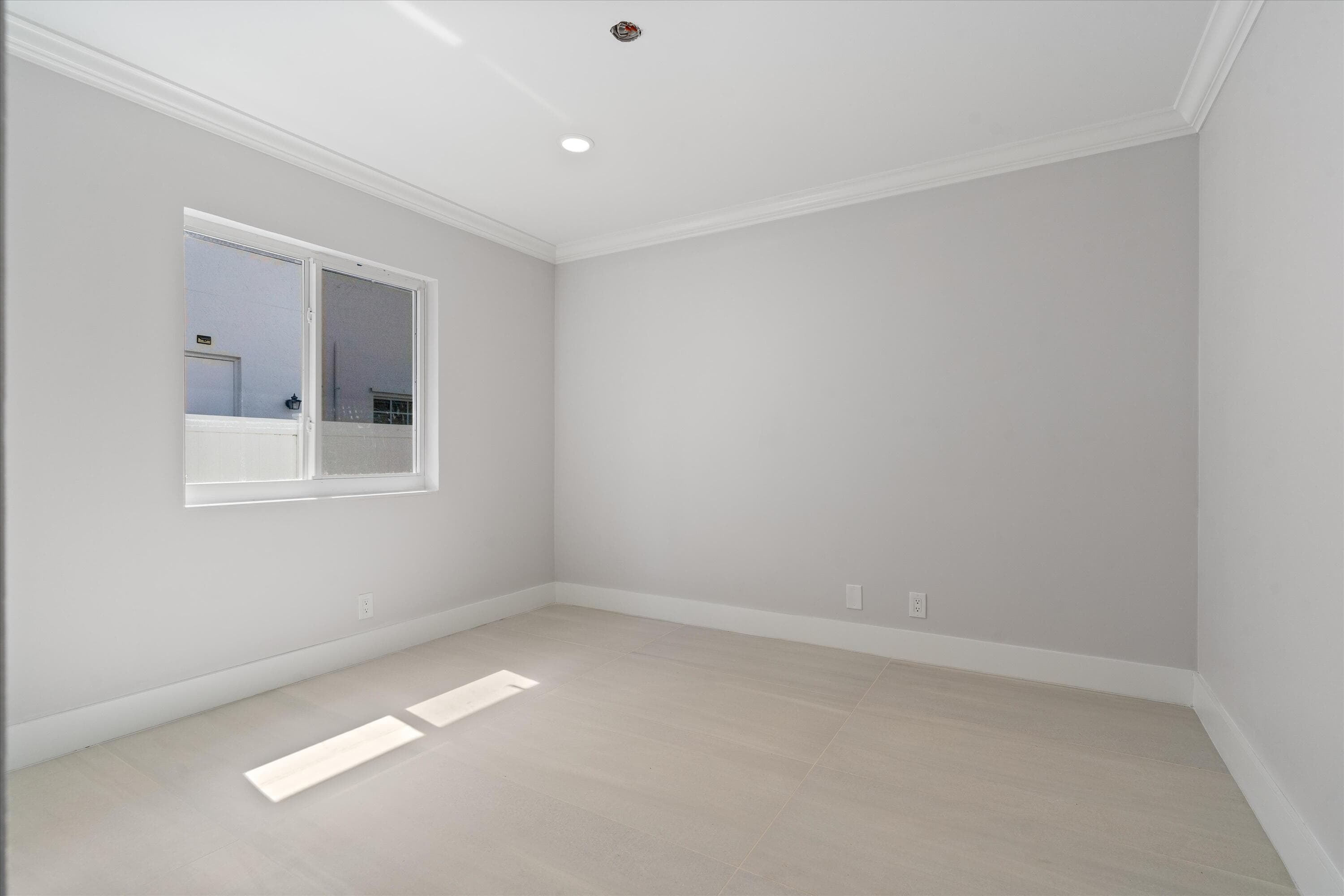 1132 NE 3rd Avenue, Boca Raton, FL 33432 — photo 29 of 36