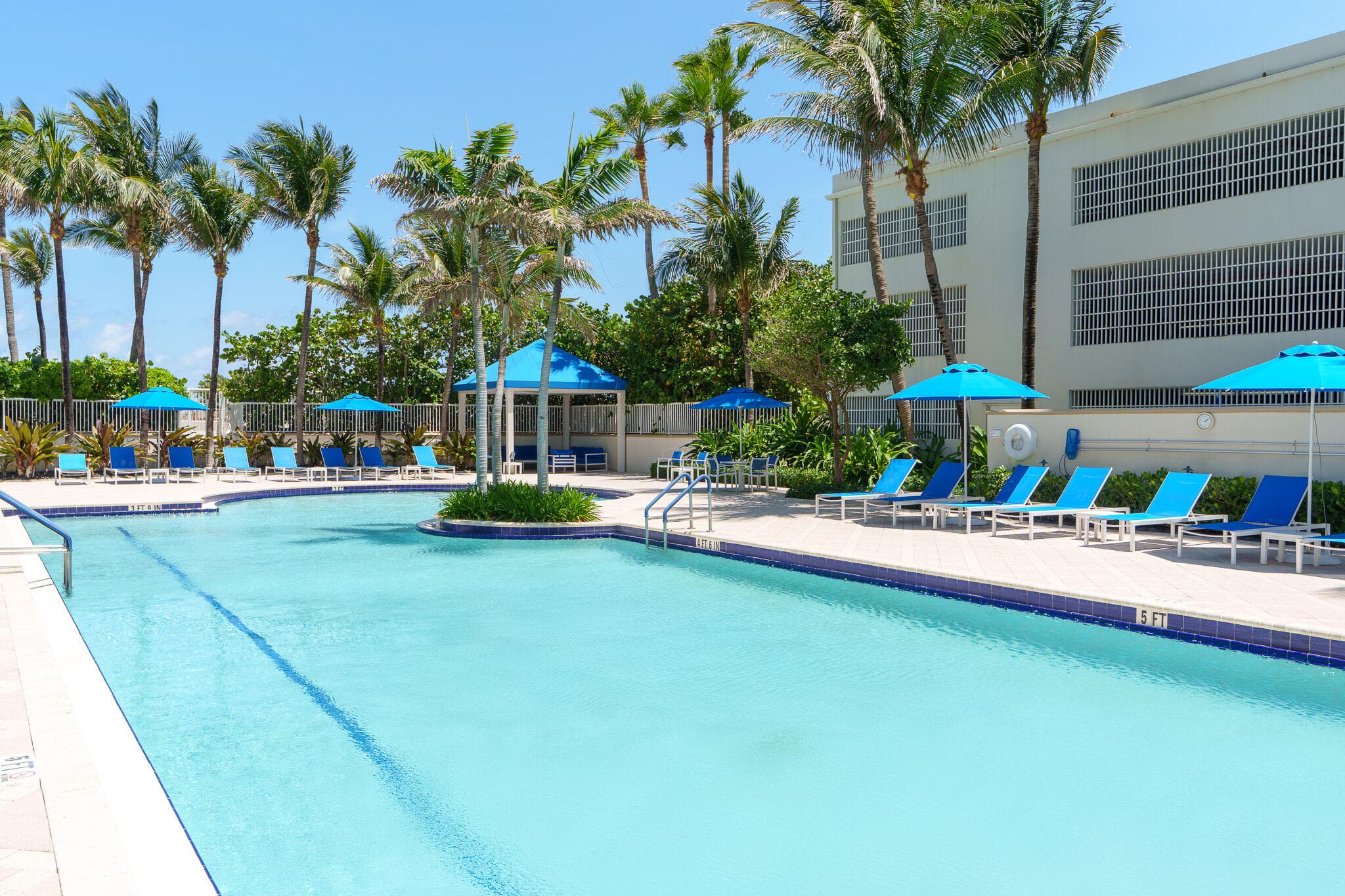 6051 N Ocean Drive 607, Hollywood, FL 33019 — photo 47 of 64